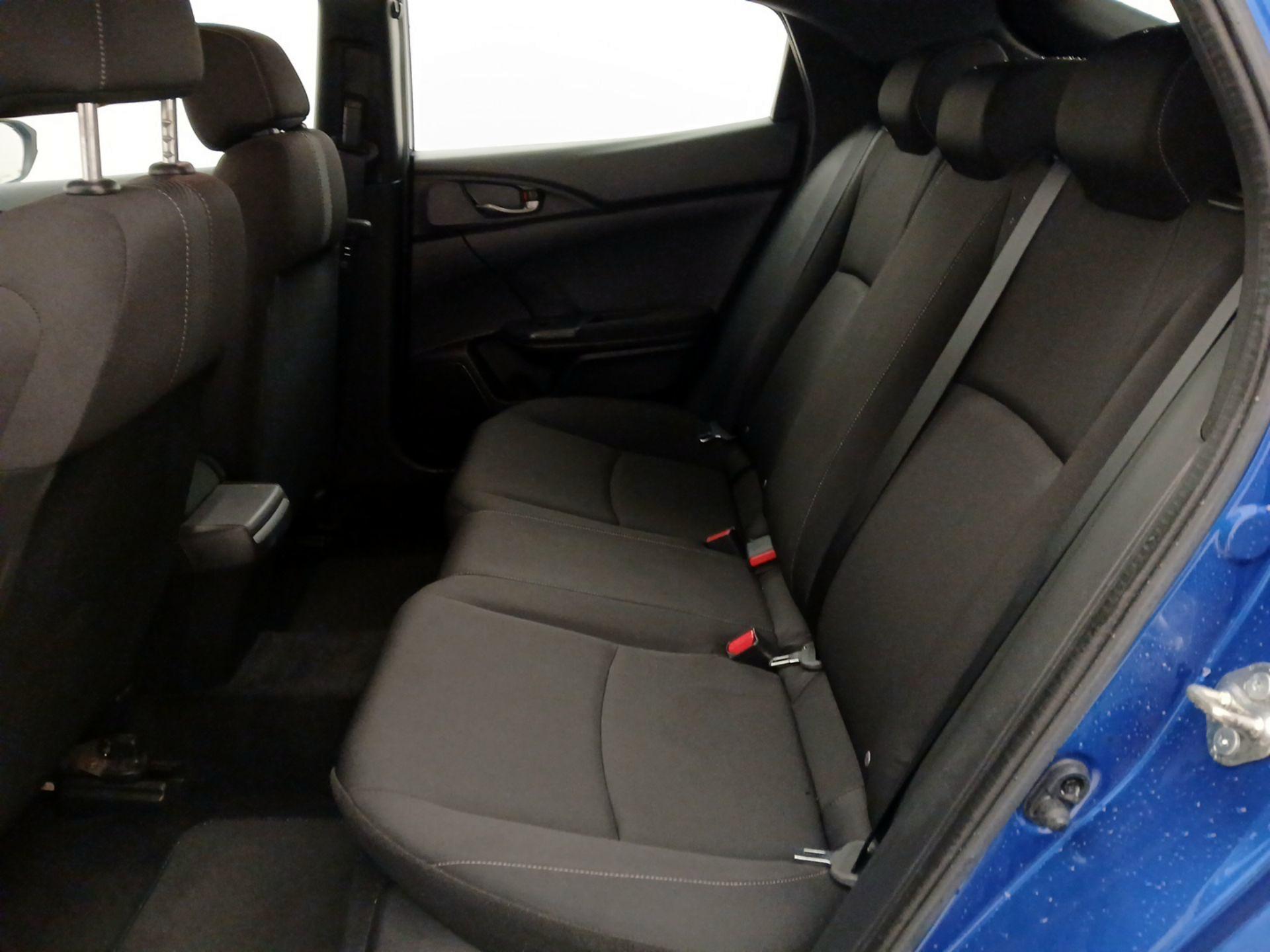 Thumbnail: 2019 Honda Civic - 17
