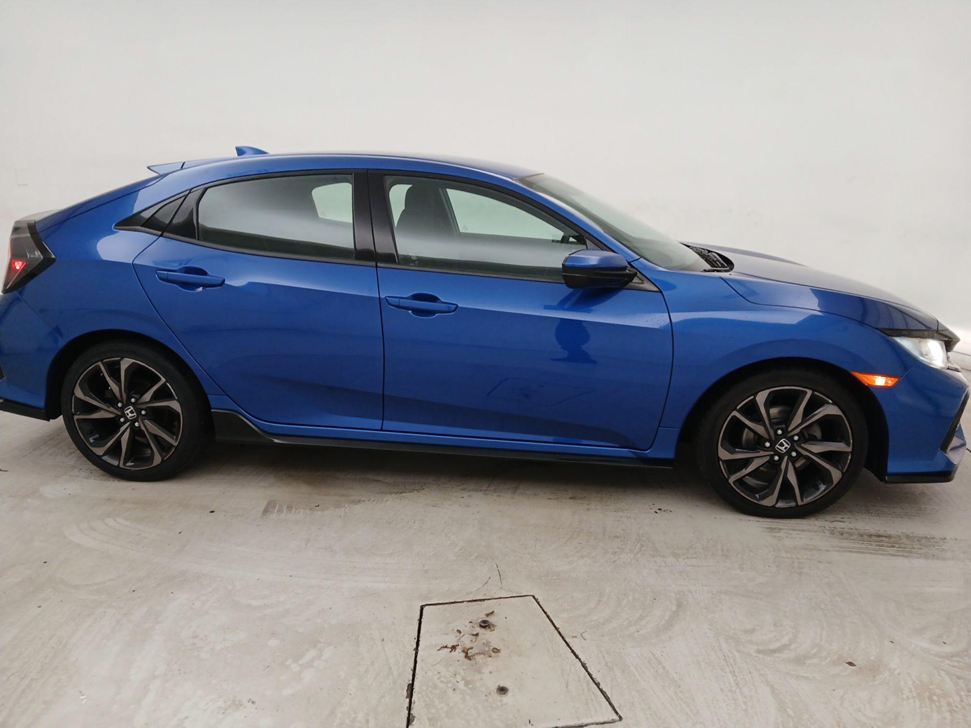 Thumbnail: 2019 Honda Civic - 4