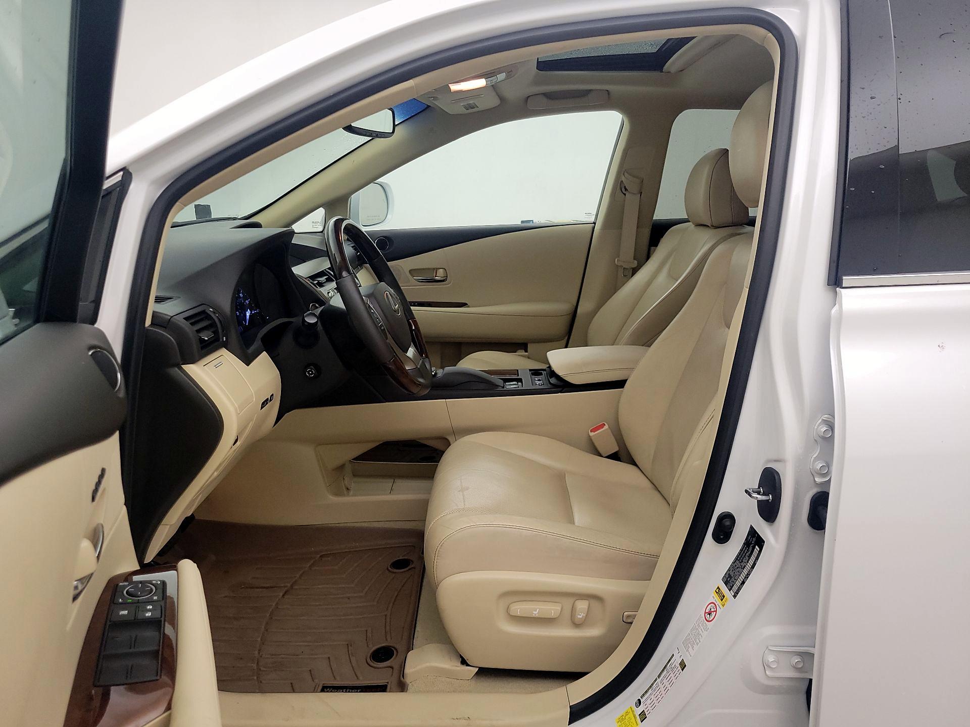 Thumbnail: 2015 Lexus RX - 11