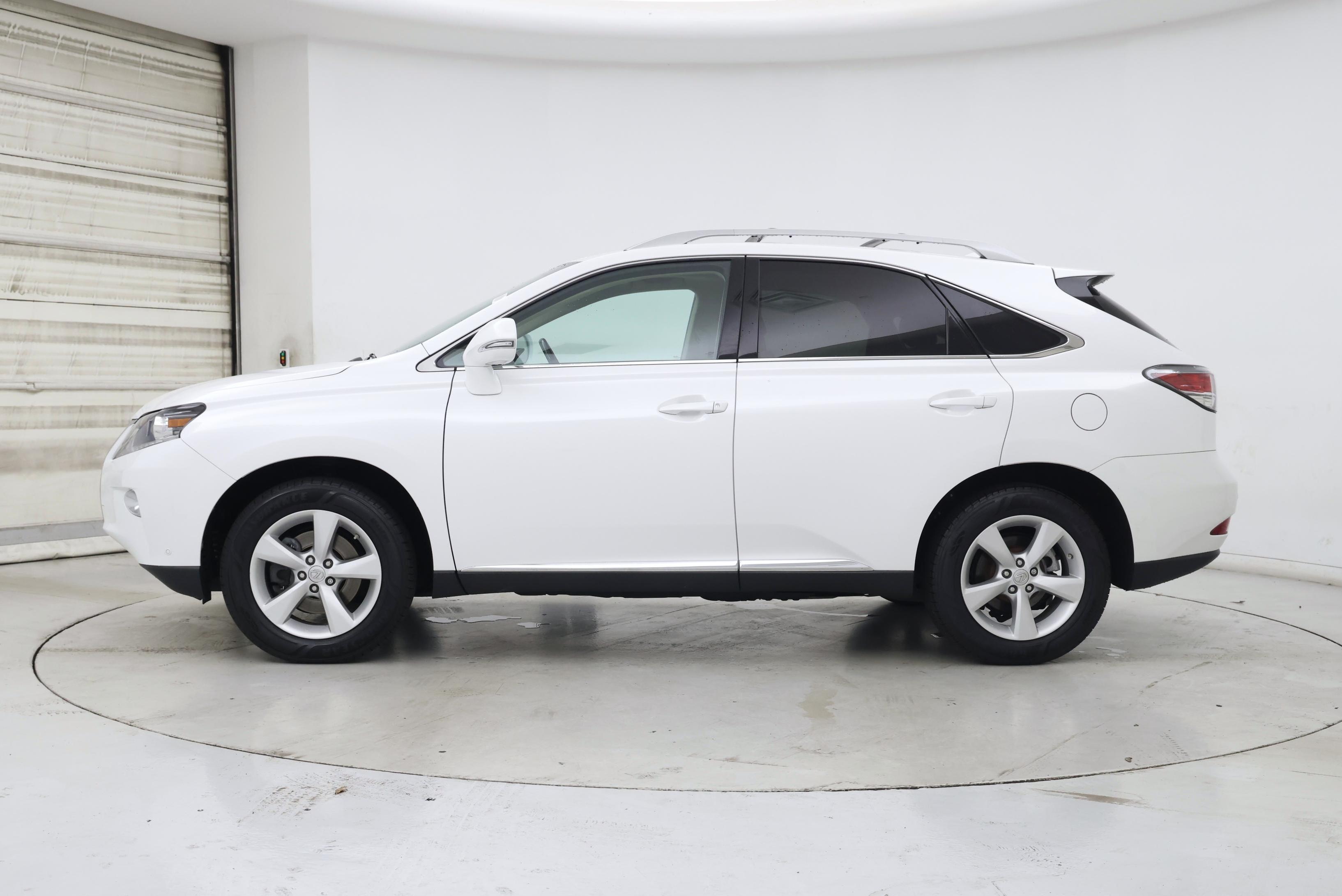 Thumbnail: 2015 Lexus RX - 3