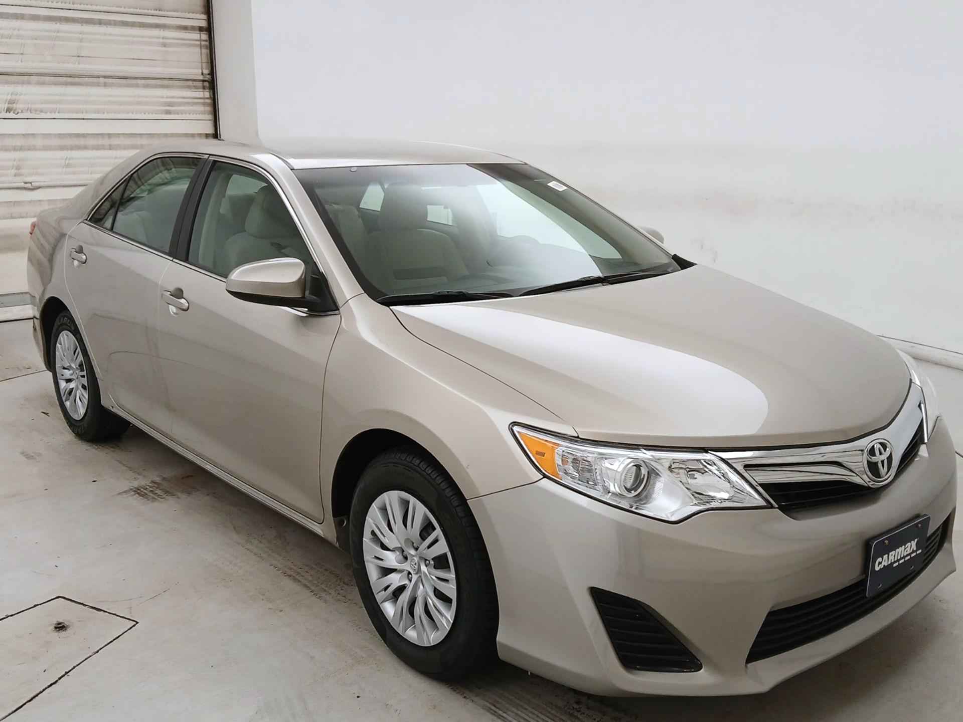 Thumbnail: 2014 Toyota Camry - 1