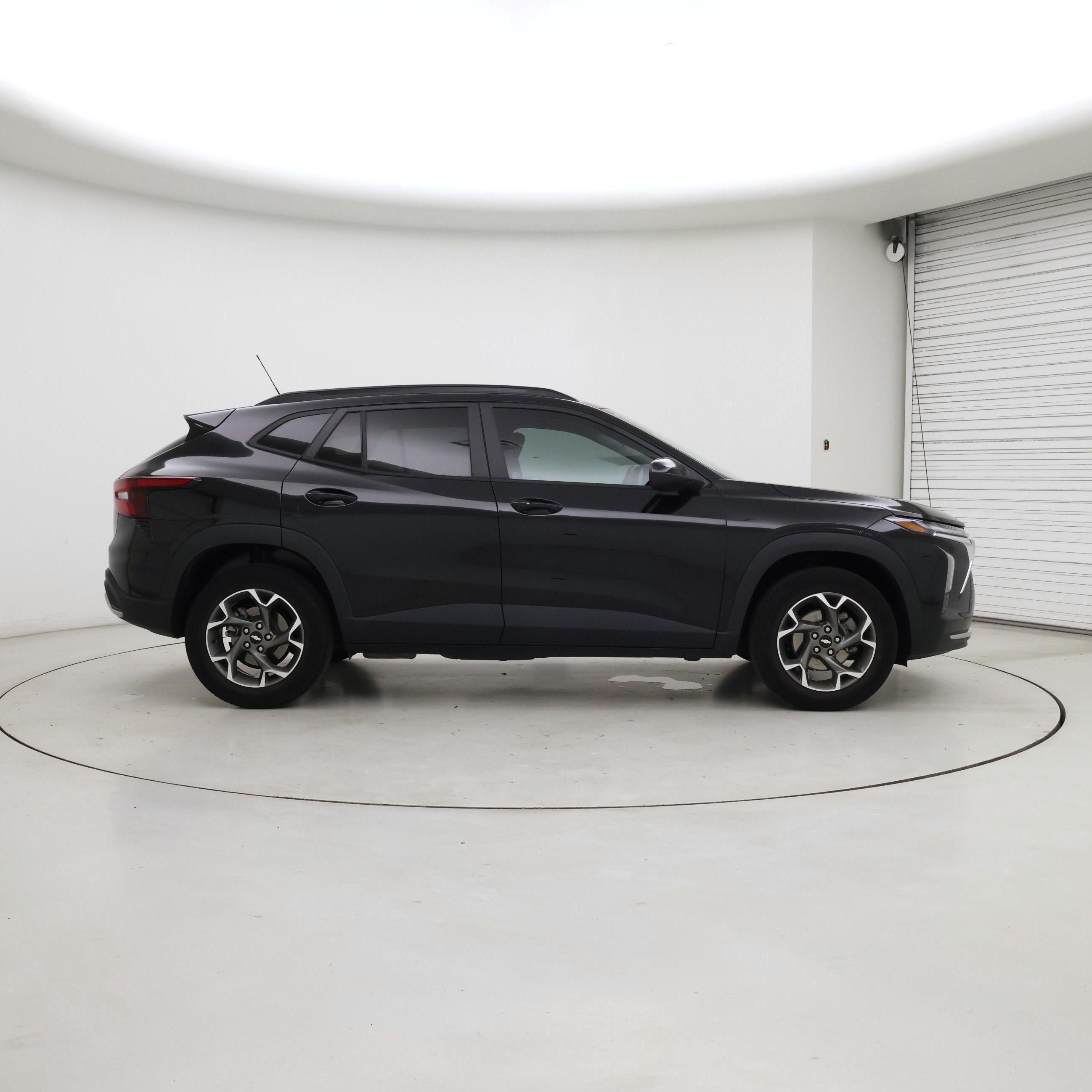 Thumbnail: 2024 Chevrolet Trax - 7