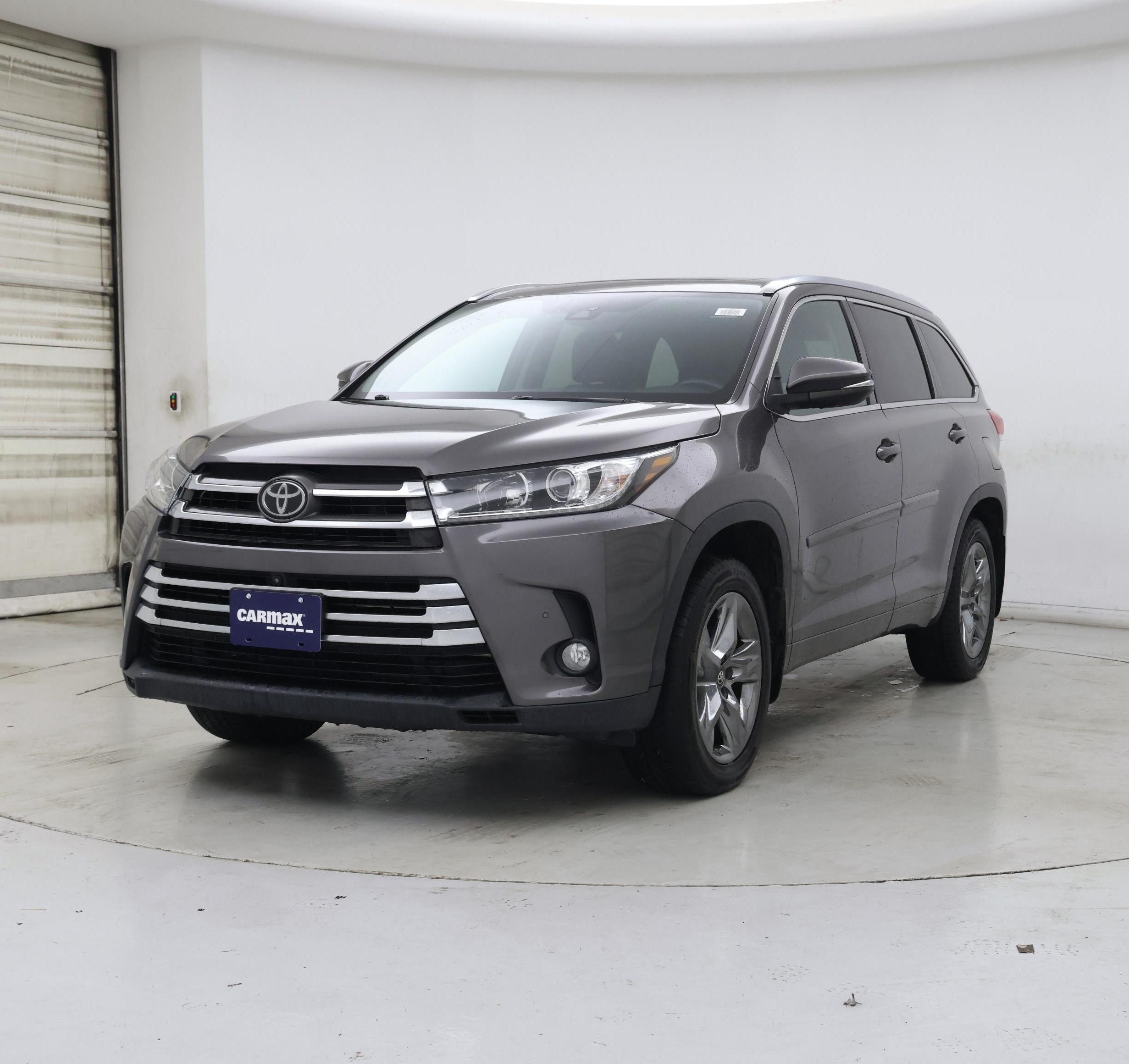 Thumbnail: 2017 Toyota Highlander - 4