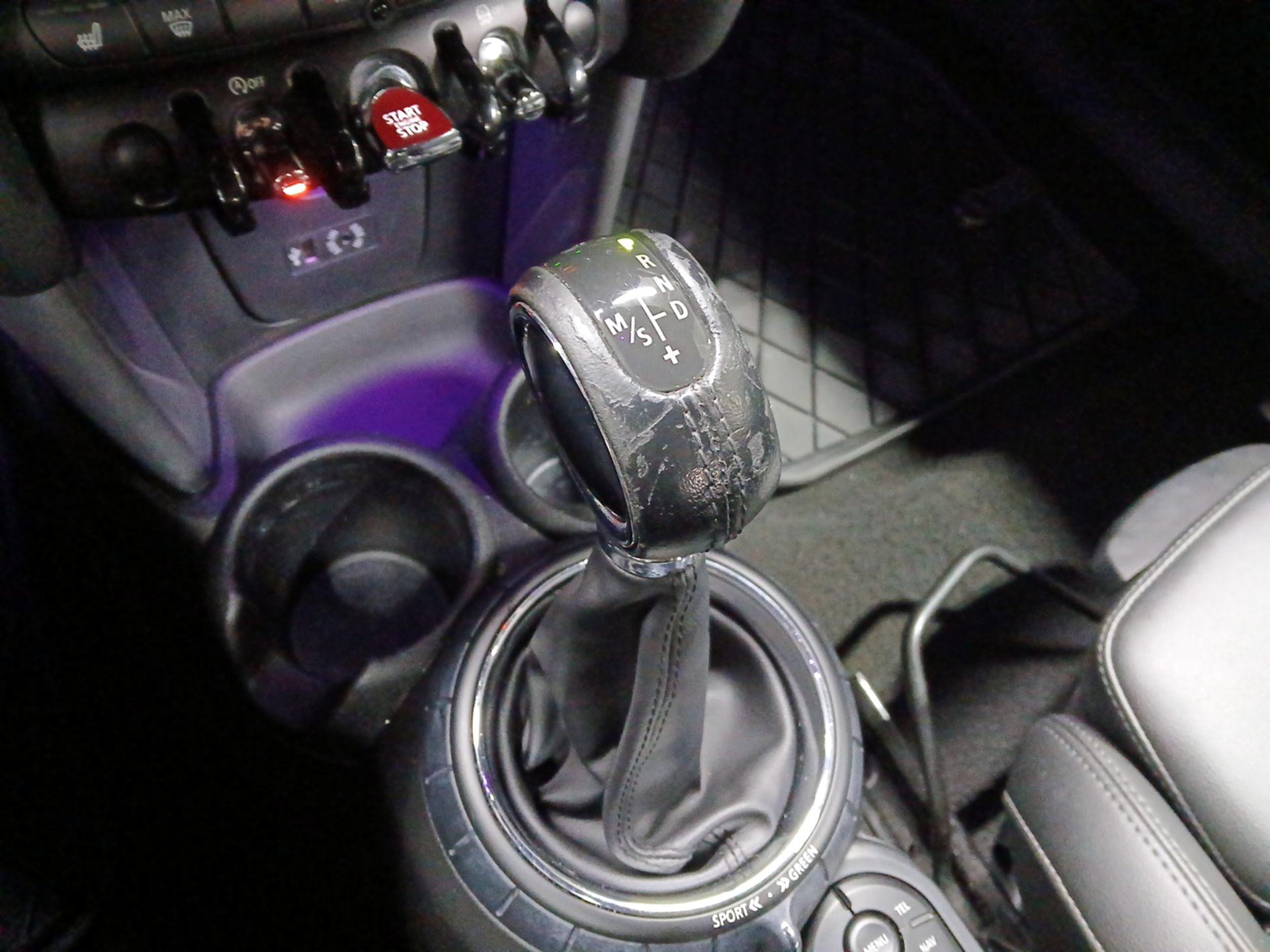 Thumbnail: 2017 MINI Cooper - 18