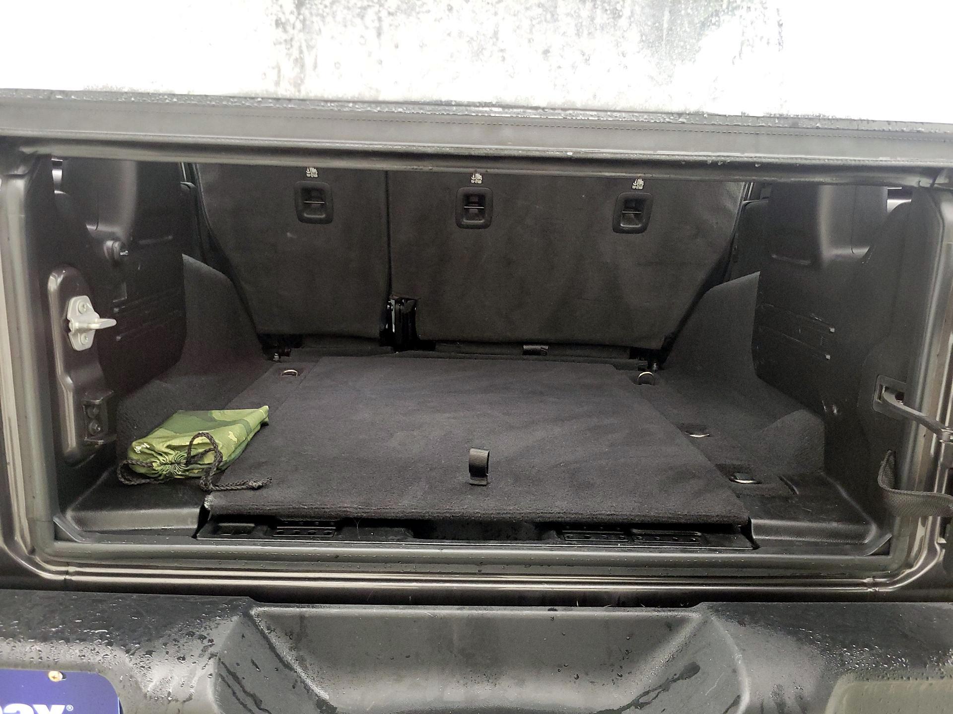 Thumbnail: 2023 Jeep Wrangler - 20