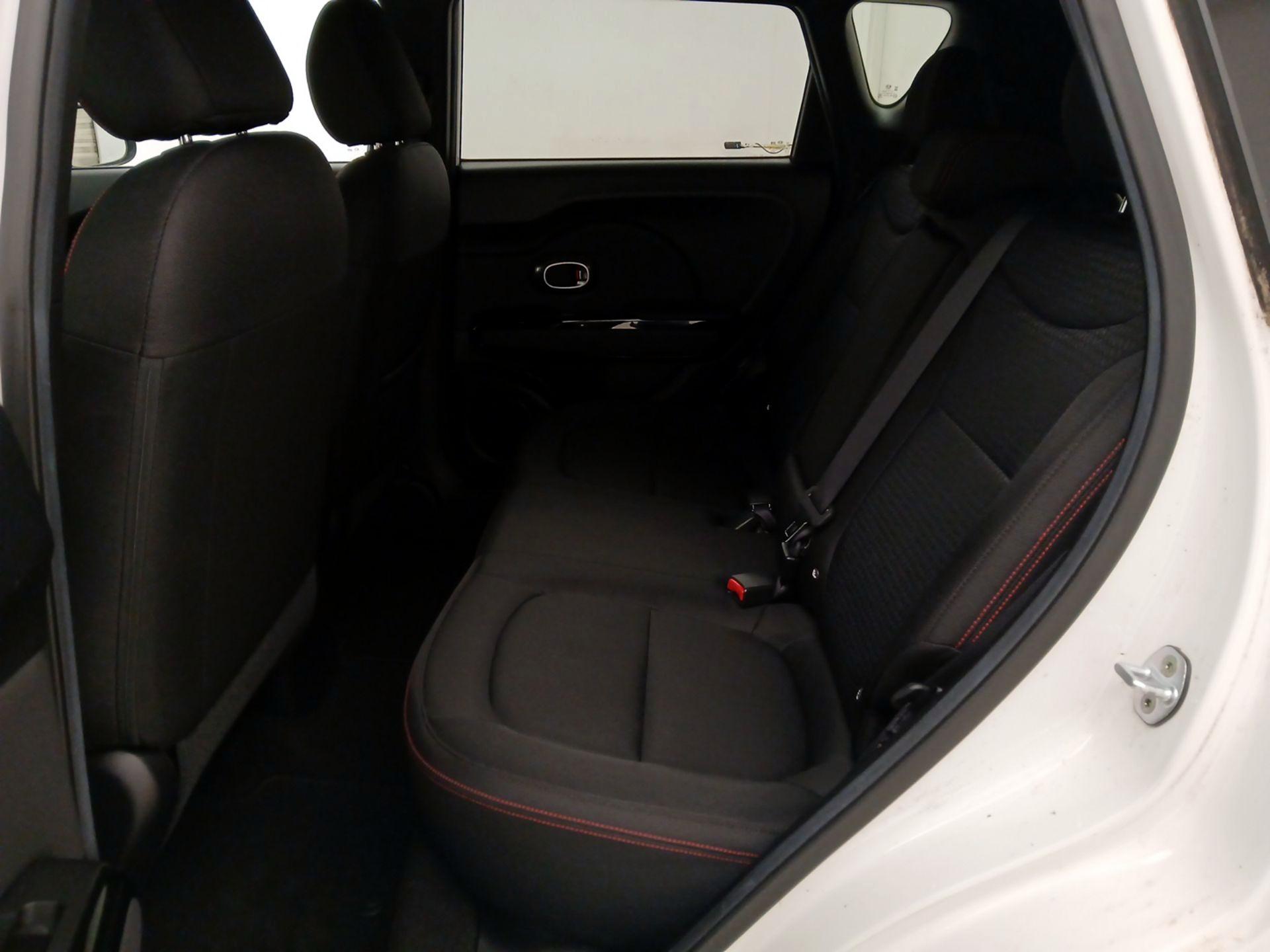 Thumbnail: 2016 Kia Soul - 17