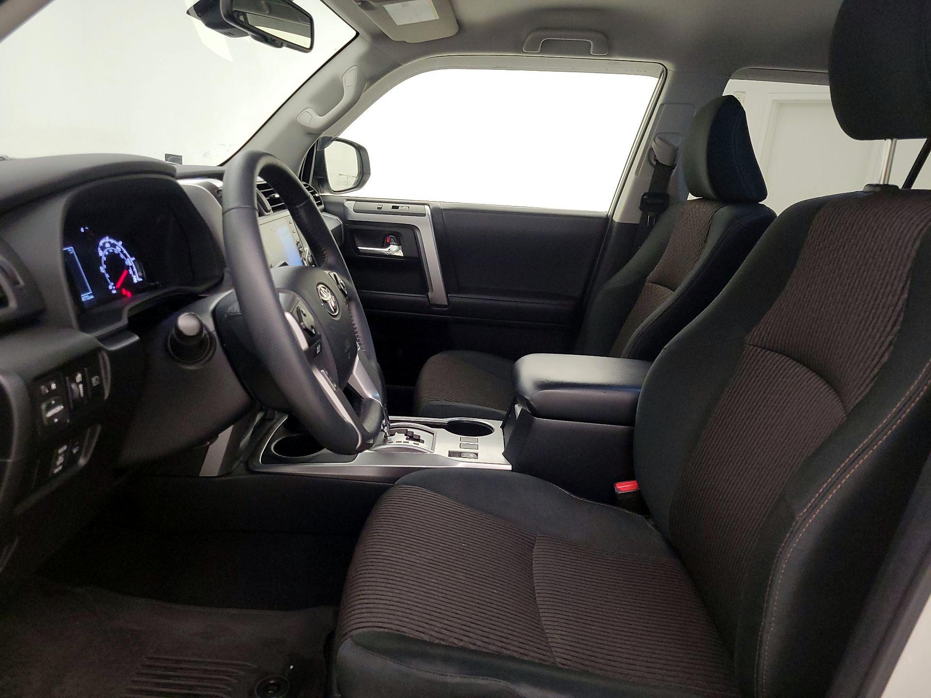 Thumbnail: 2022 Toyota 4Runner - 11