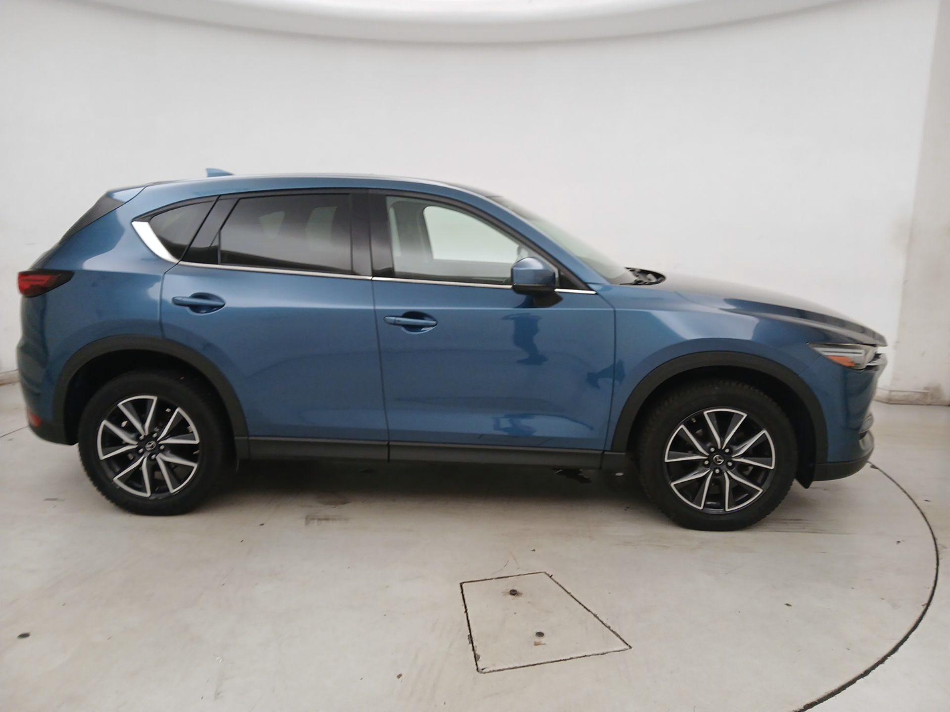 Thumbnail: 2017 Mazda CX-5 - 4