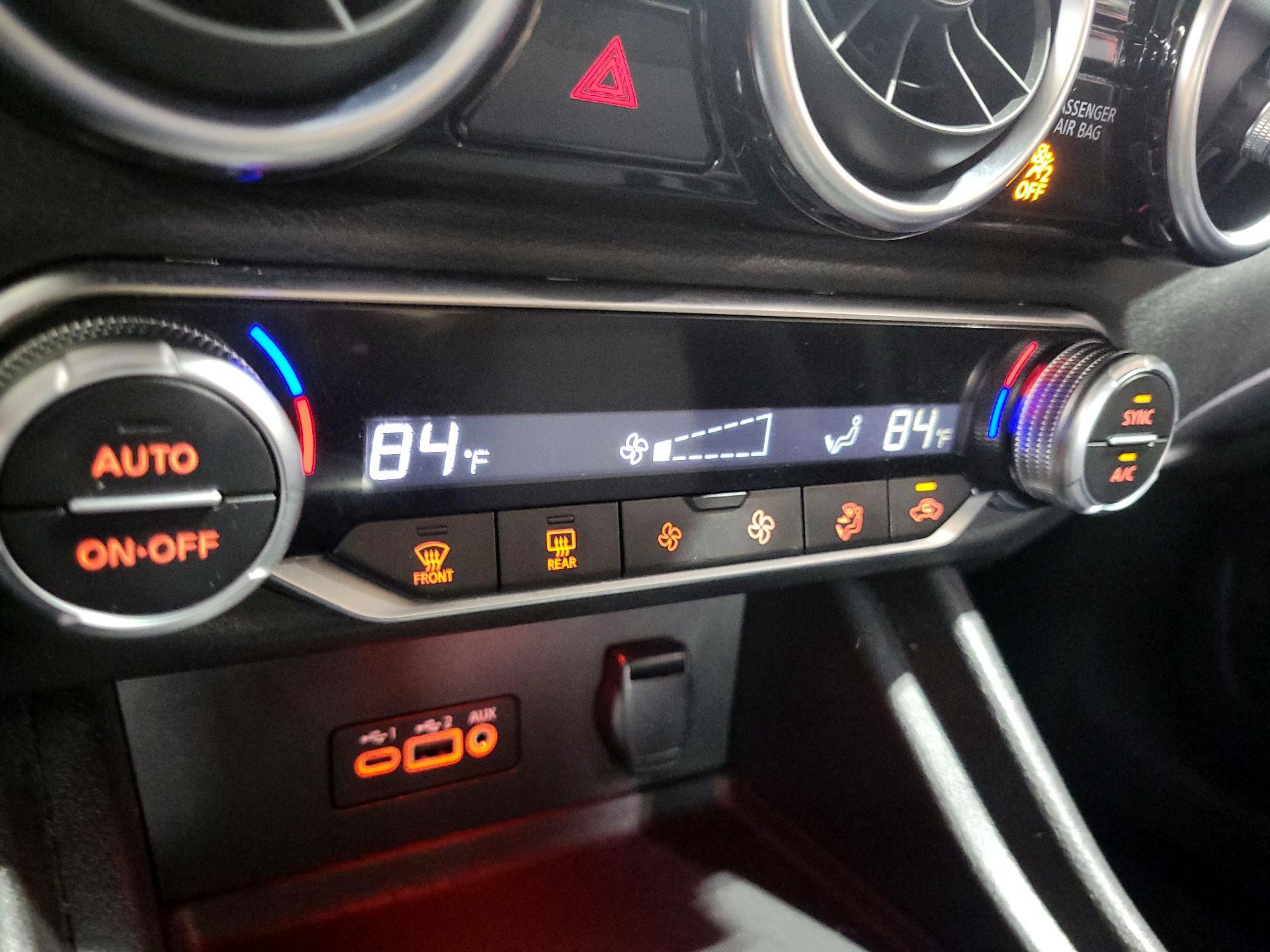 Thumbnail: 2020 Nissan Sentra - 16