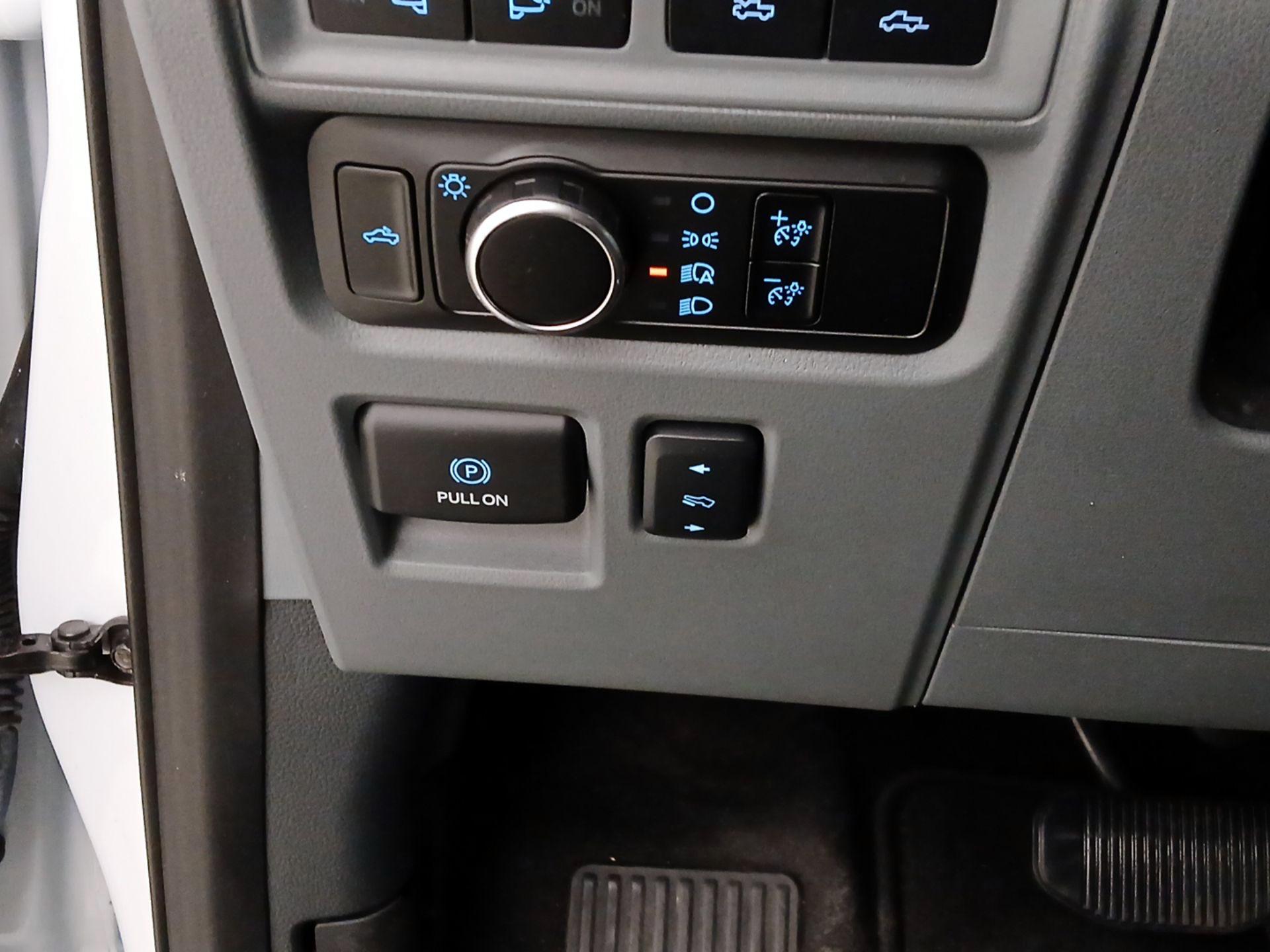 Thumbnail: 2023 Ford F-150 - 11