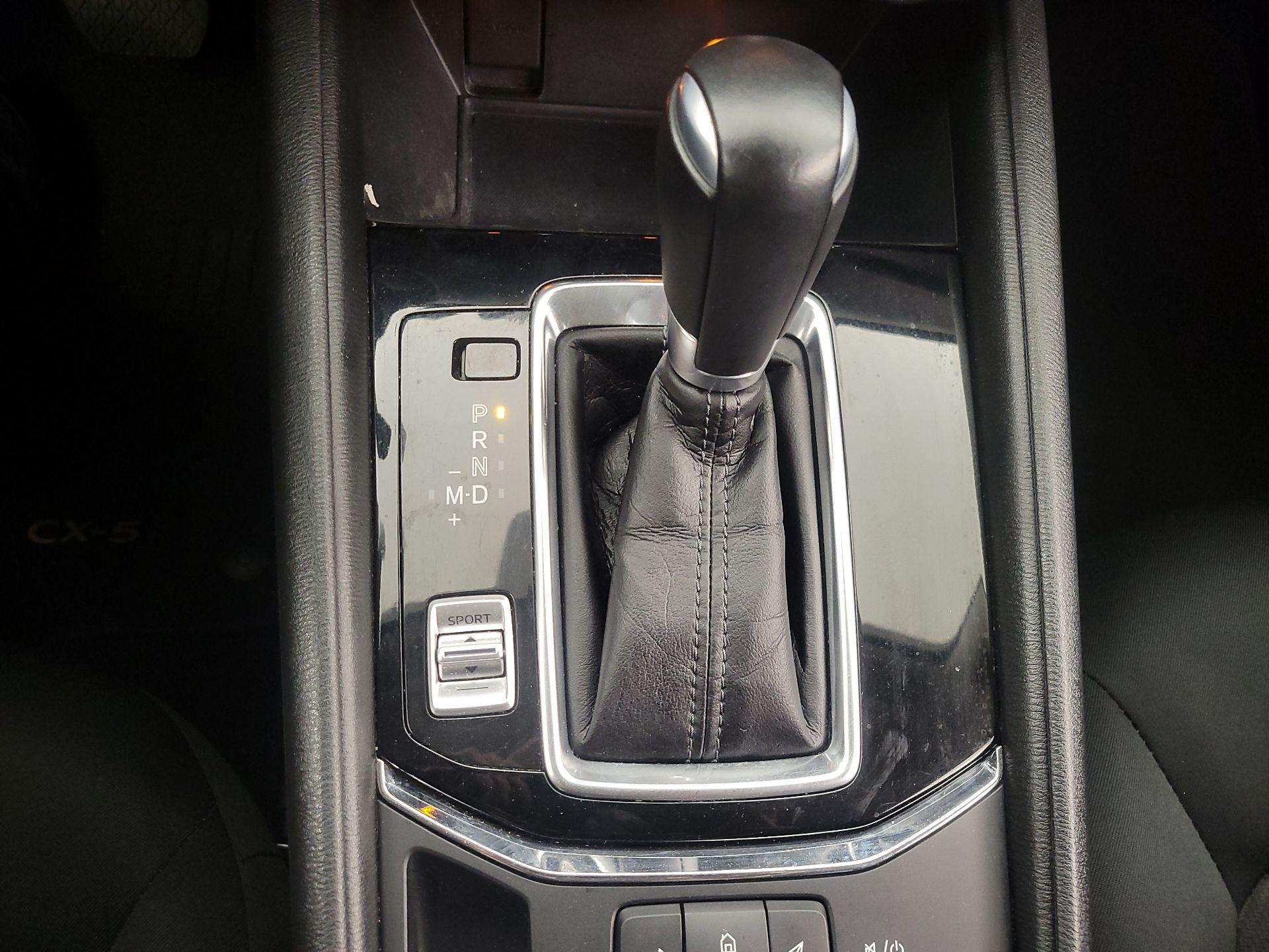 Thumbnail: 2022 Mazda CX-5 - 17