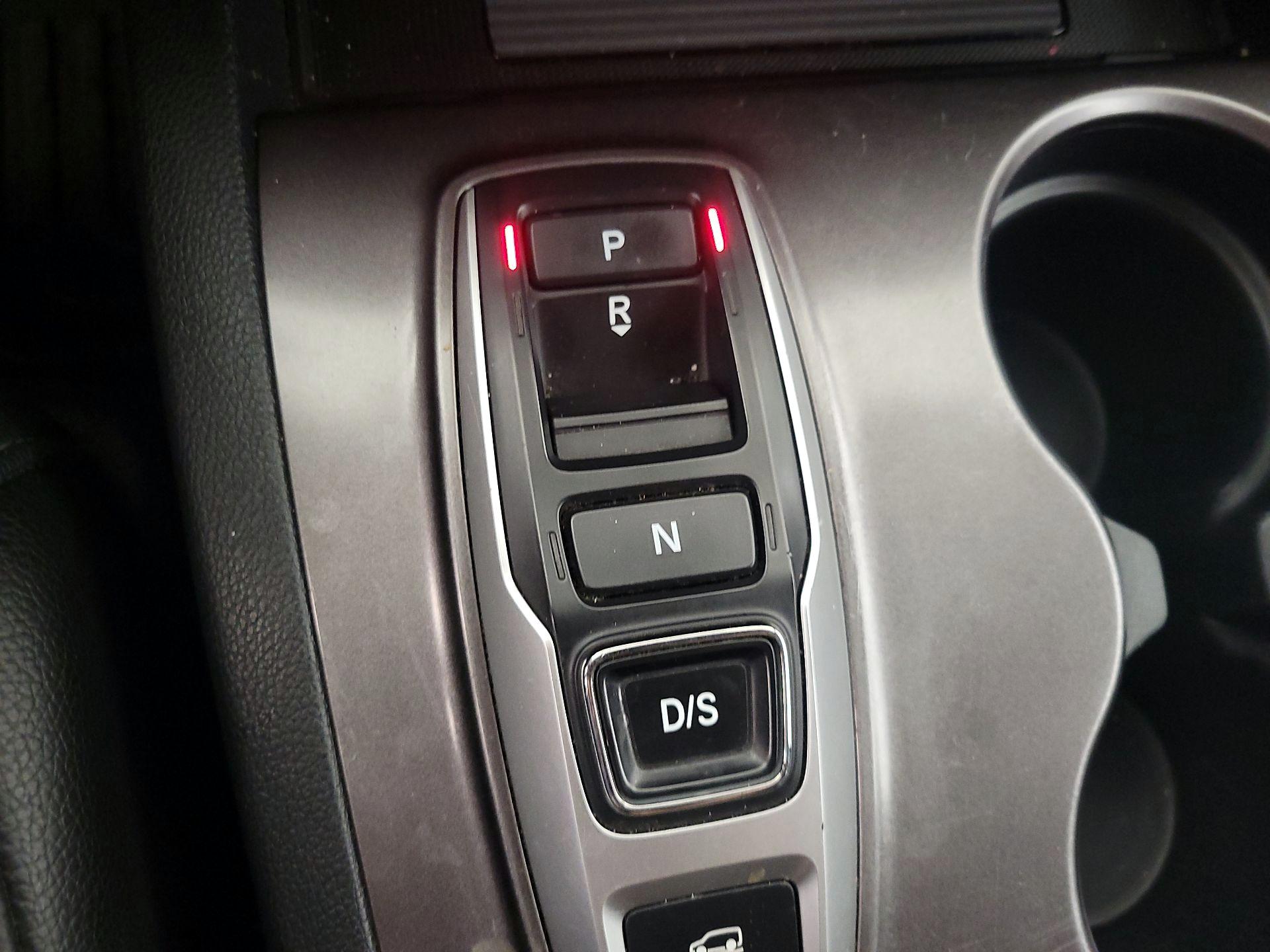 Thumbnail: 2021 Honda Pilot - 17