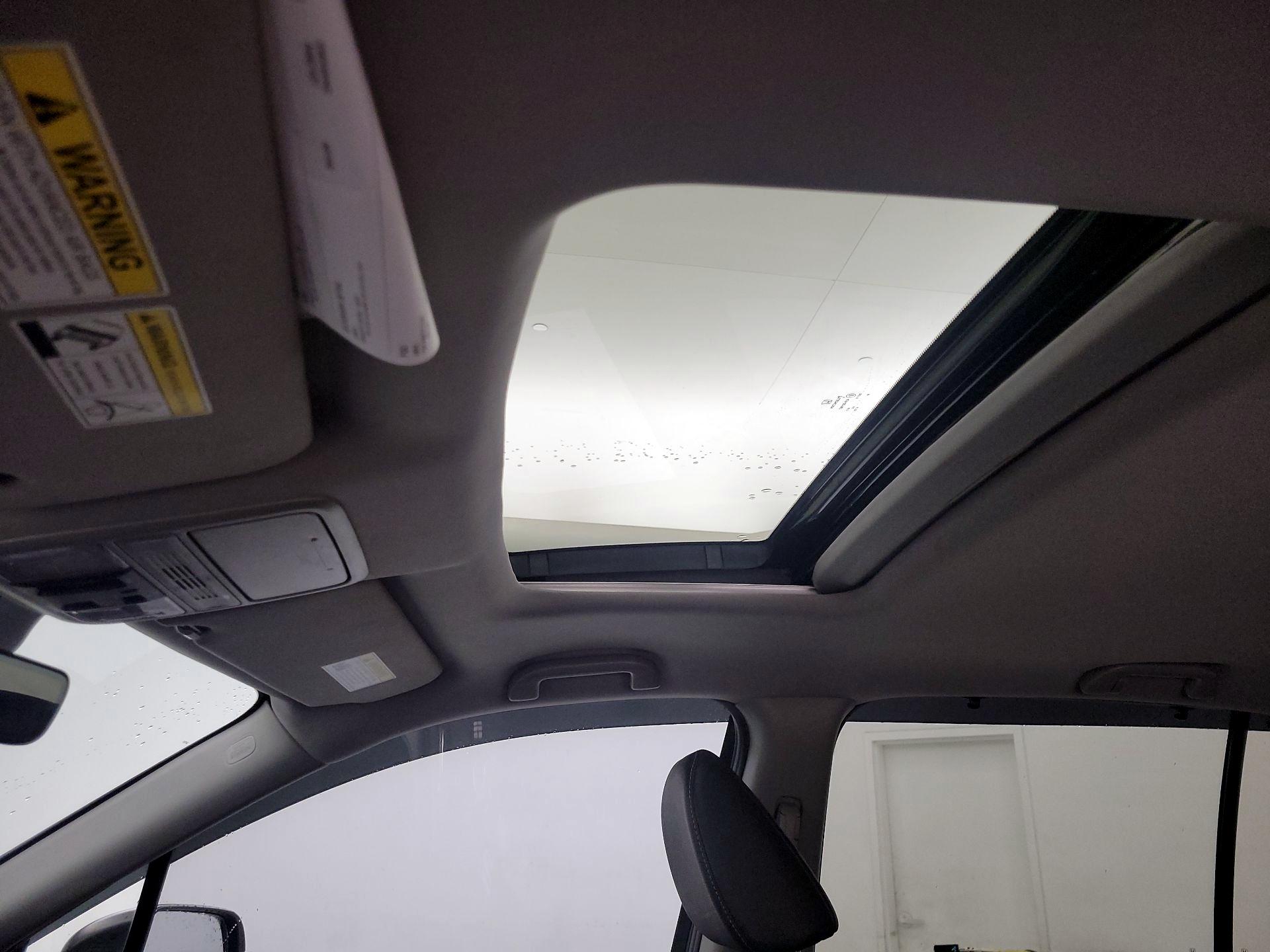 Thumbnail: 2021 Honda Pilot - 19