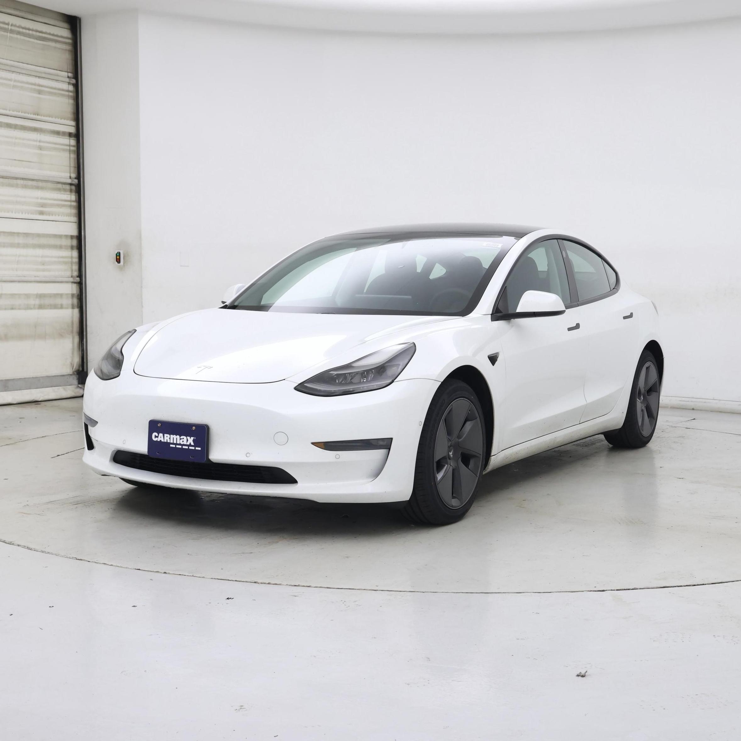 Thumbnail: 2021 Tesla Model 3 - 4