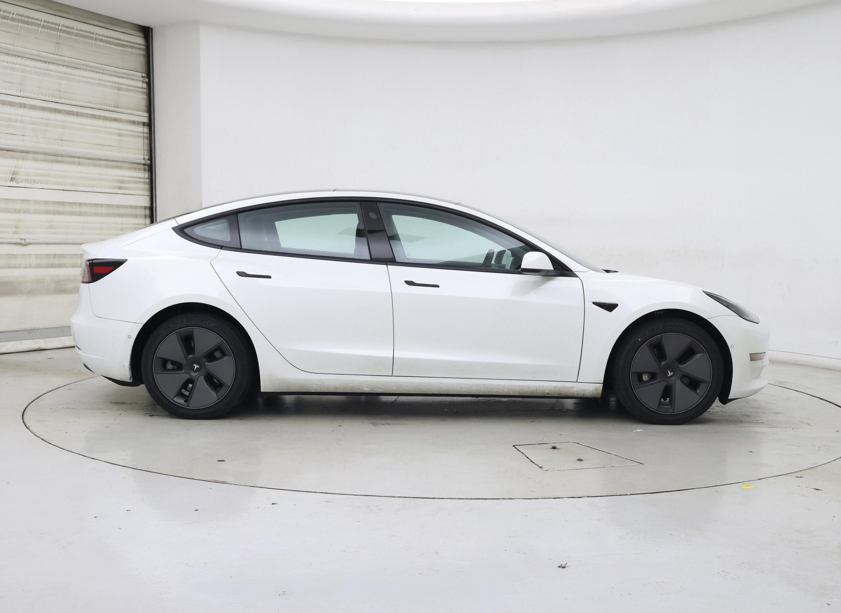 Thumbnail: 2021 Tesla Model 3 - 7