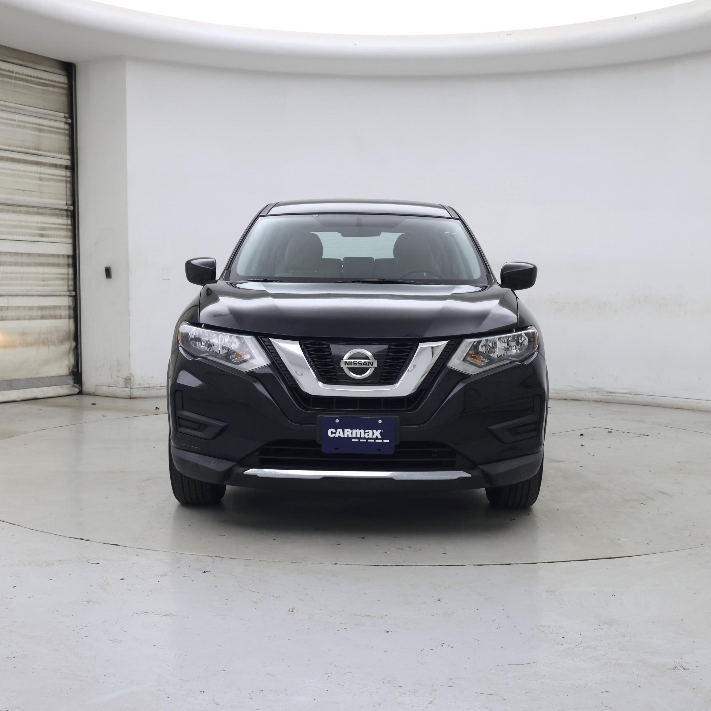 Thumbnail: 2017 Nissan Rogue - 5