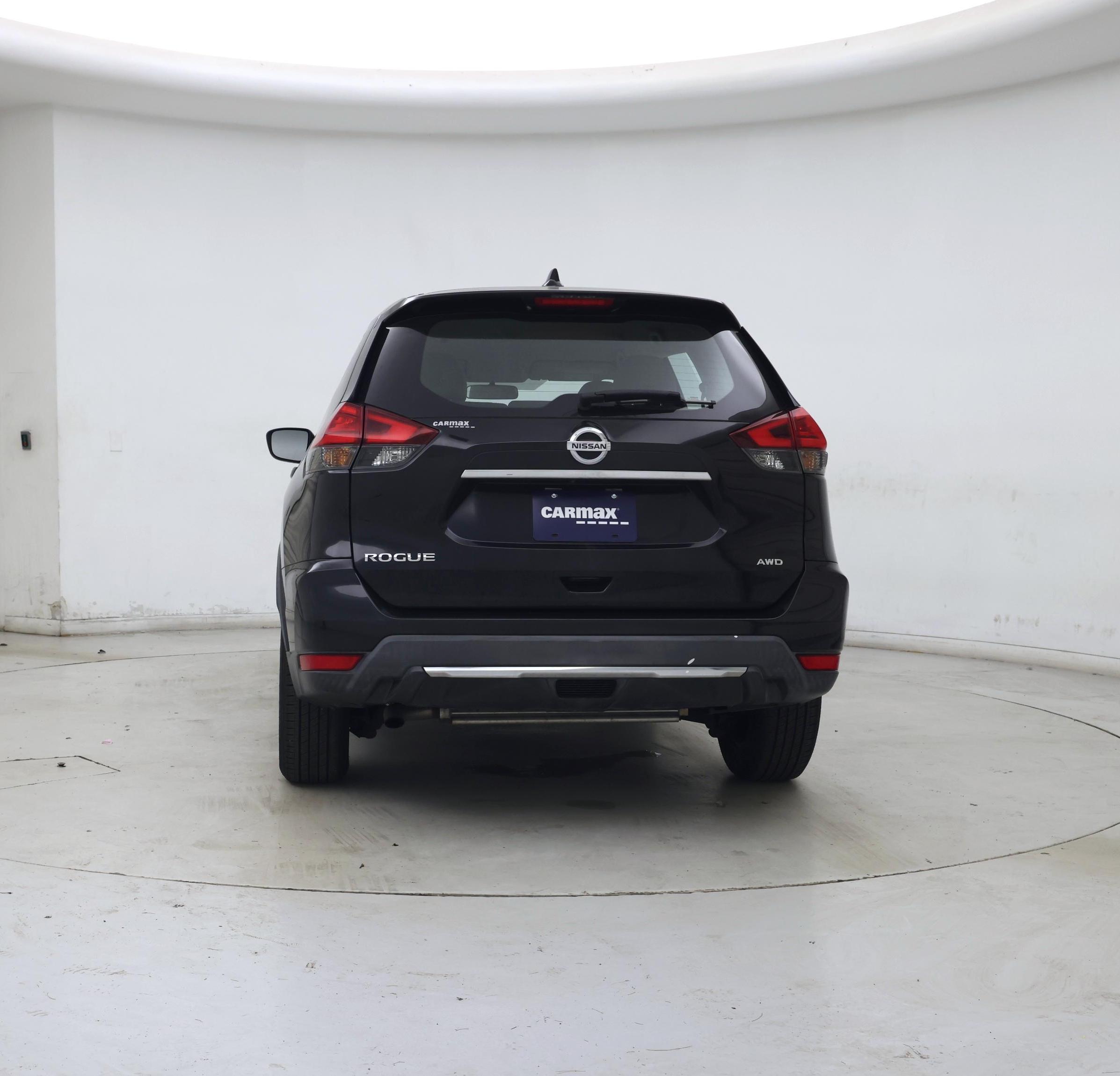 Thumbnail: 2017 Nissan Rogue - 6