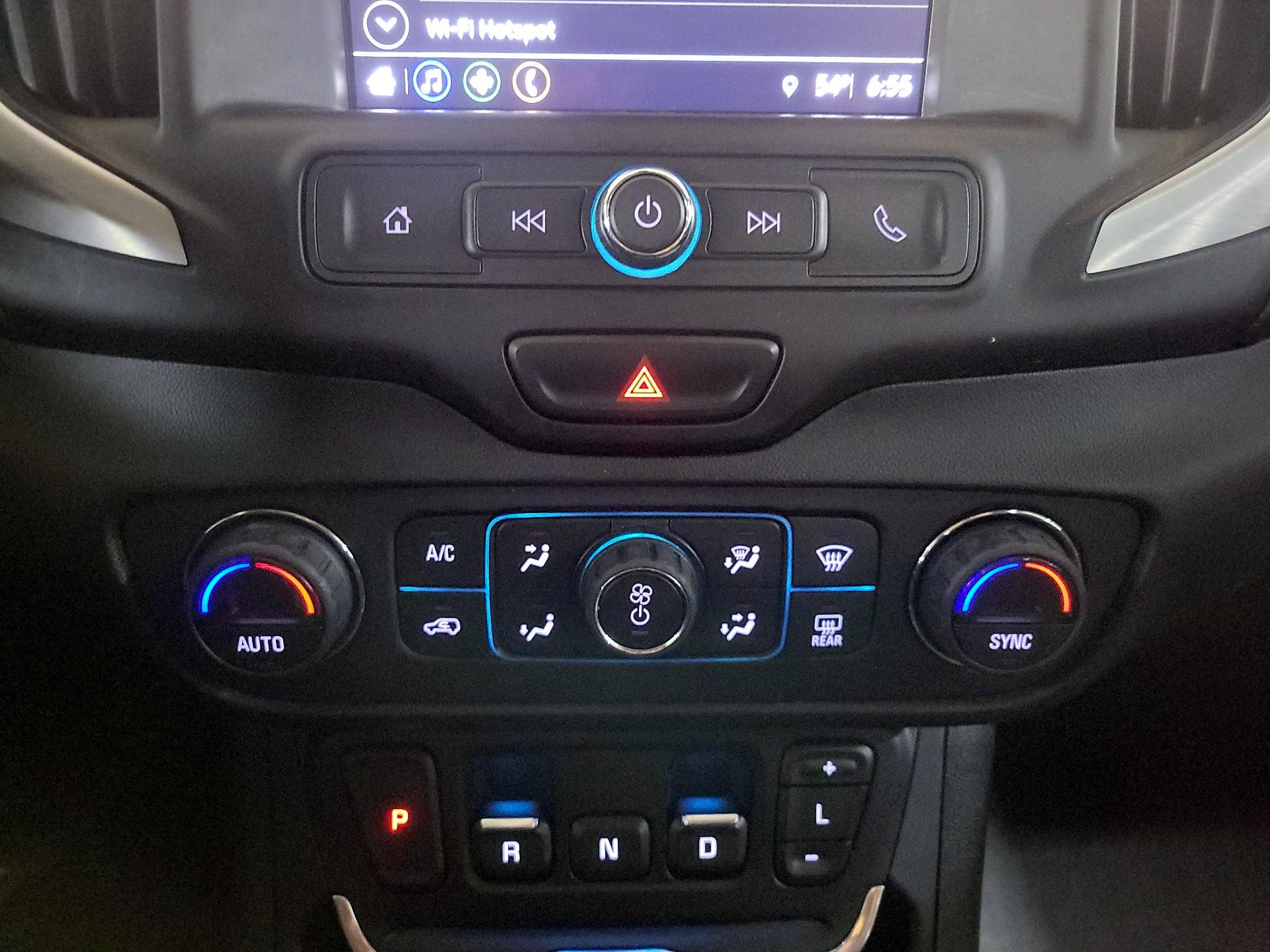 Thumbnail: 2018 GMC Terrain - 15