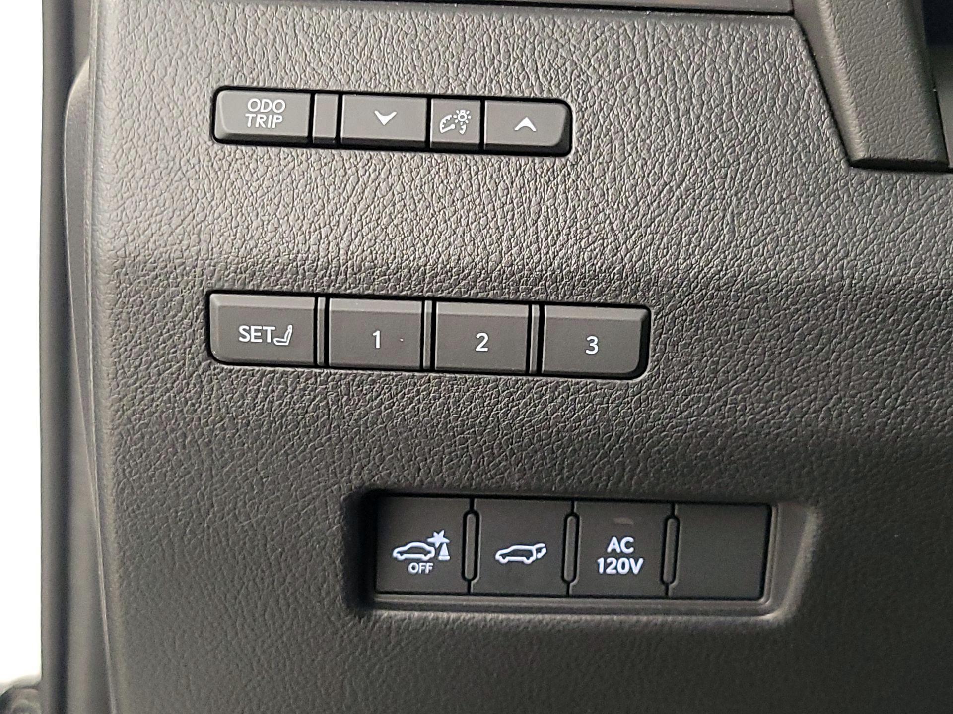 Thumbnail: 2024 Lexus GX - 13