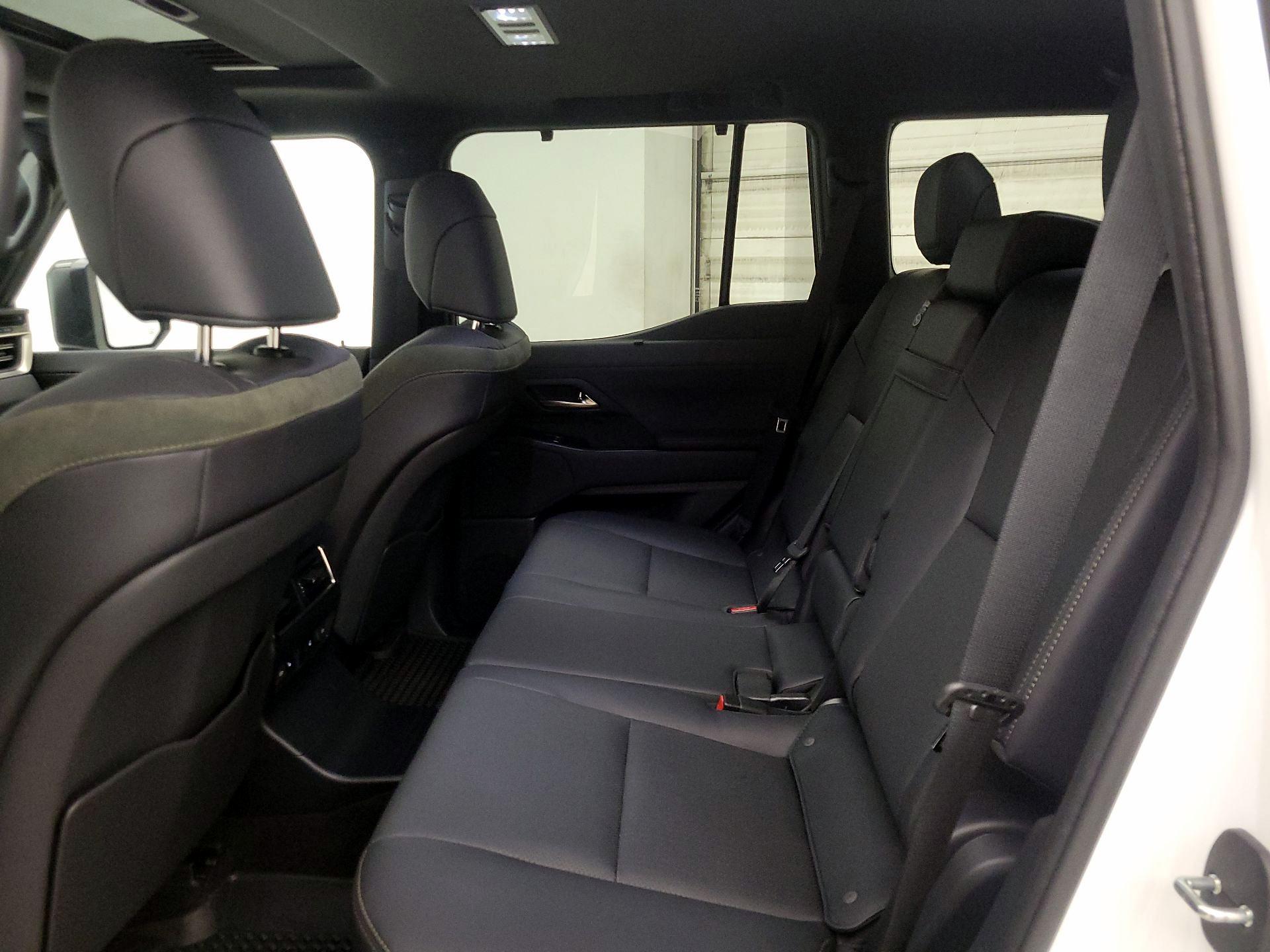 Thumbnail: 2024 Lexus GX - 20