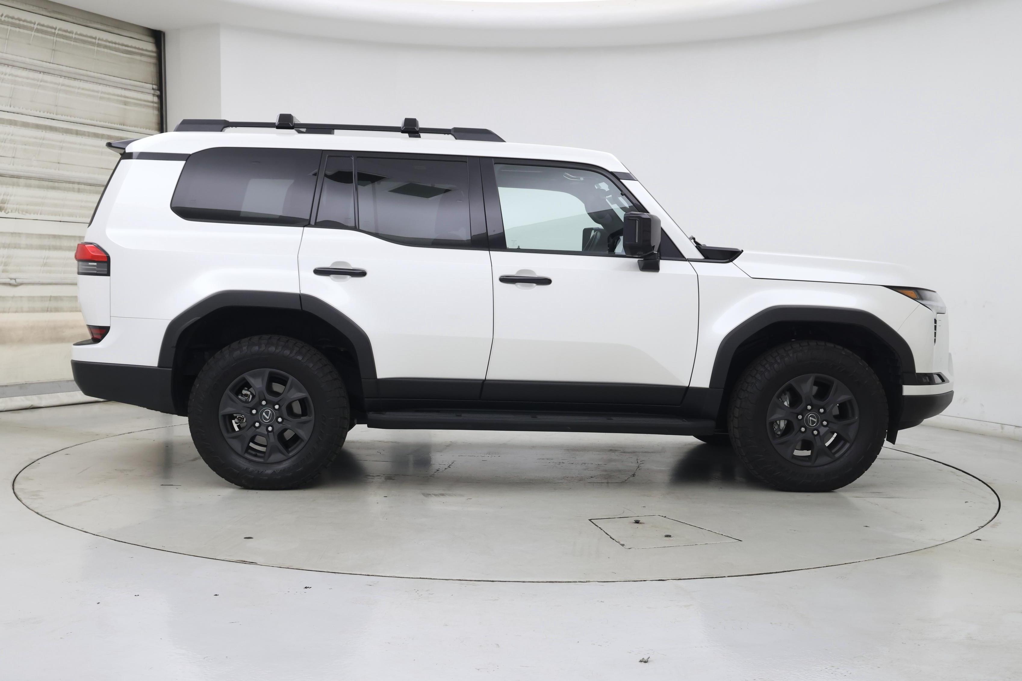 Thumbnail: 2024 Lexus GX - 7