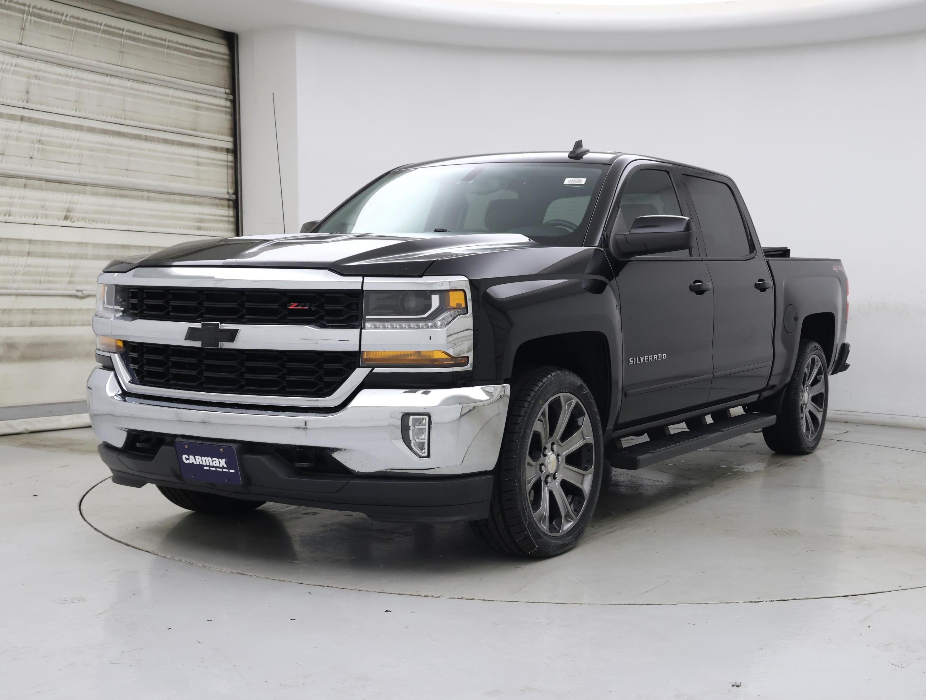 Thumbnail: 2017 Chevrolet Silverado 1500 - 4