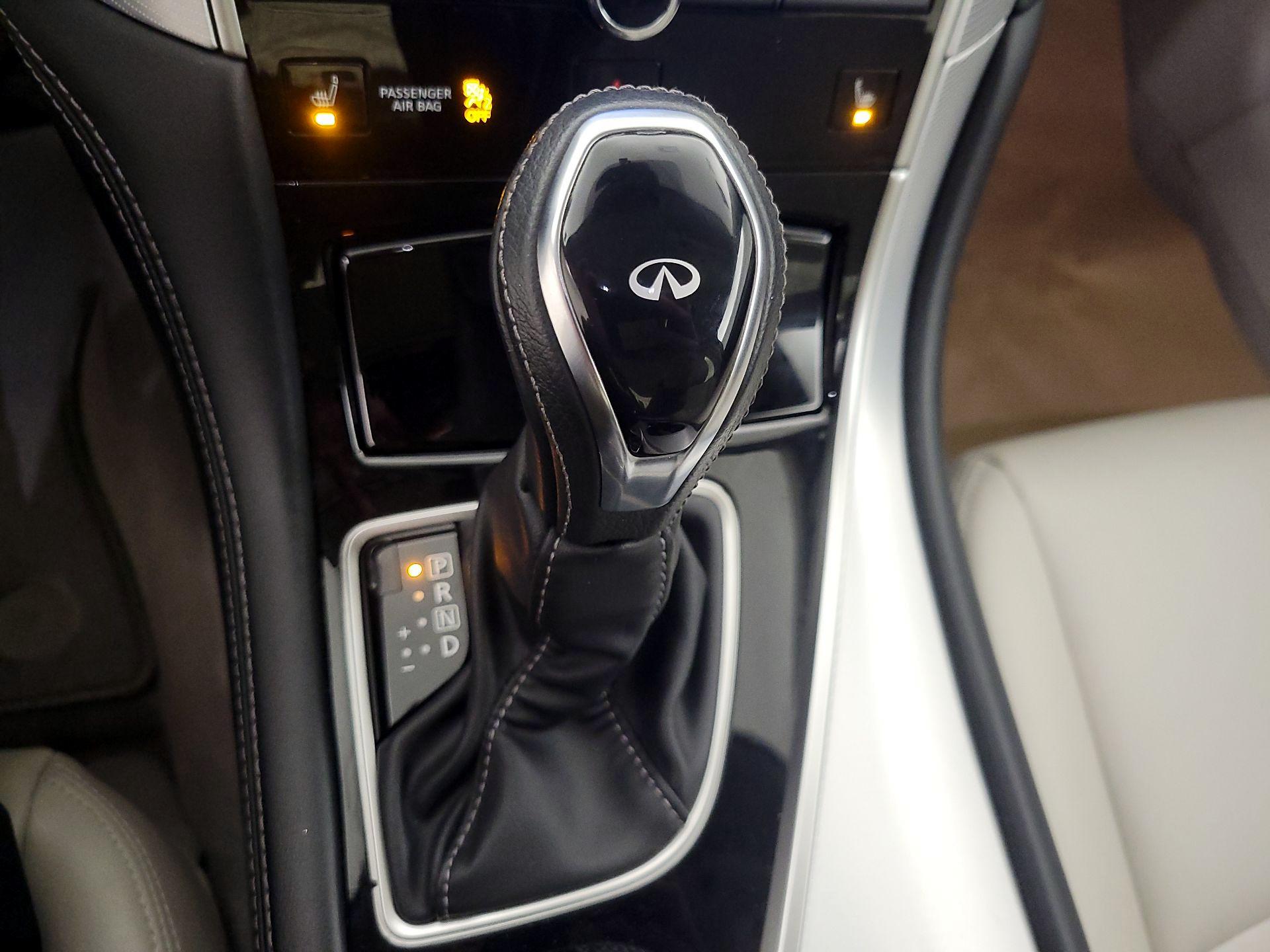 Thumbnail: 2020 INFINITI Q50 - 17