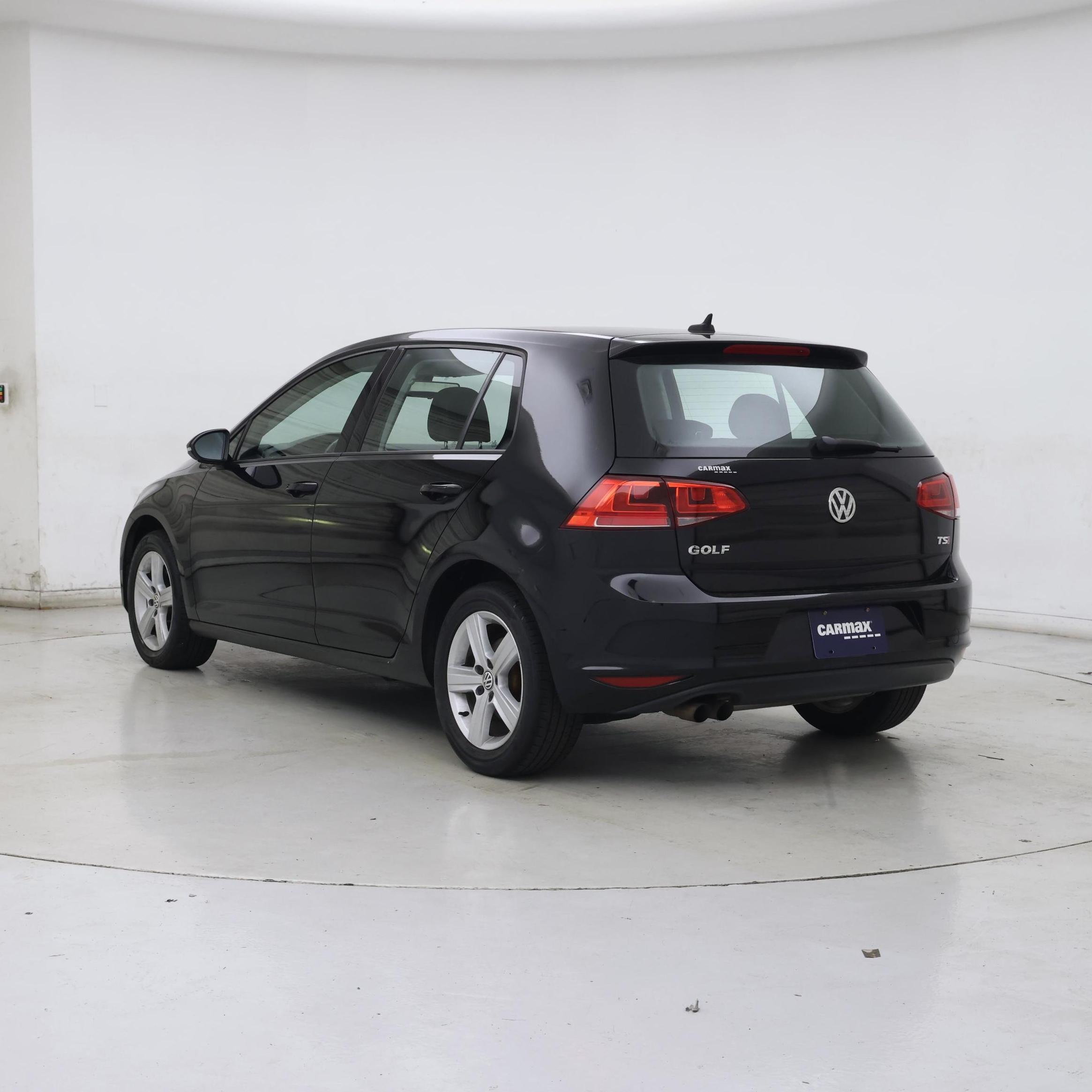 Thumbnail: 2017 Volkswagen Golf - 2