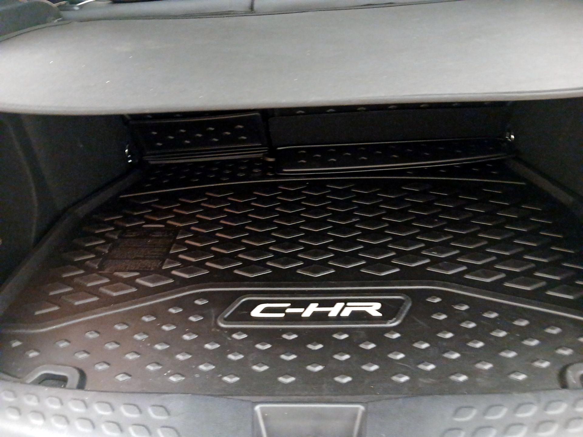 Thumbnail: 2019 Toyota C-HR - 20