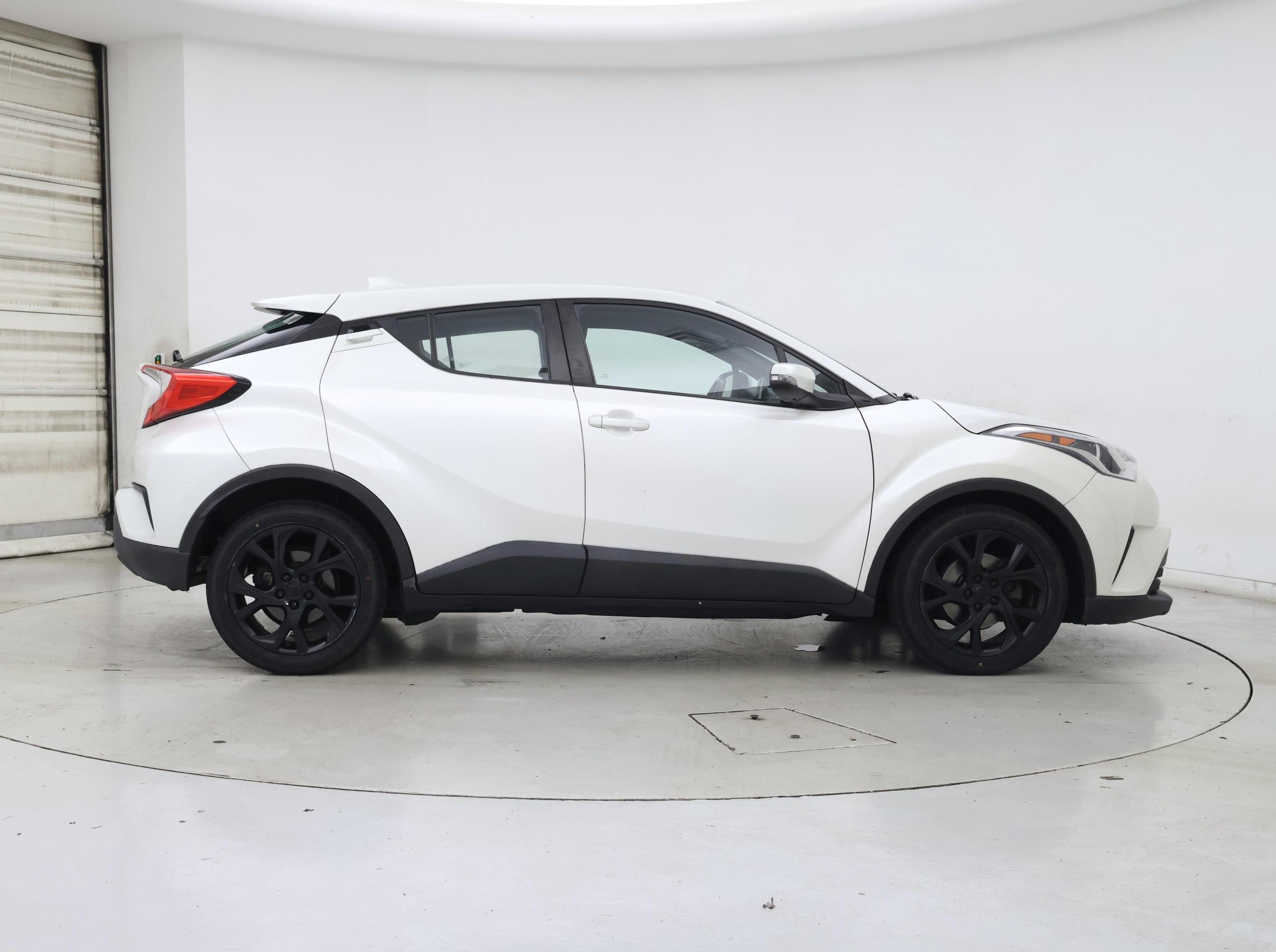Thumbnail: 2019 Toyota C-HR - 7
