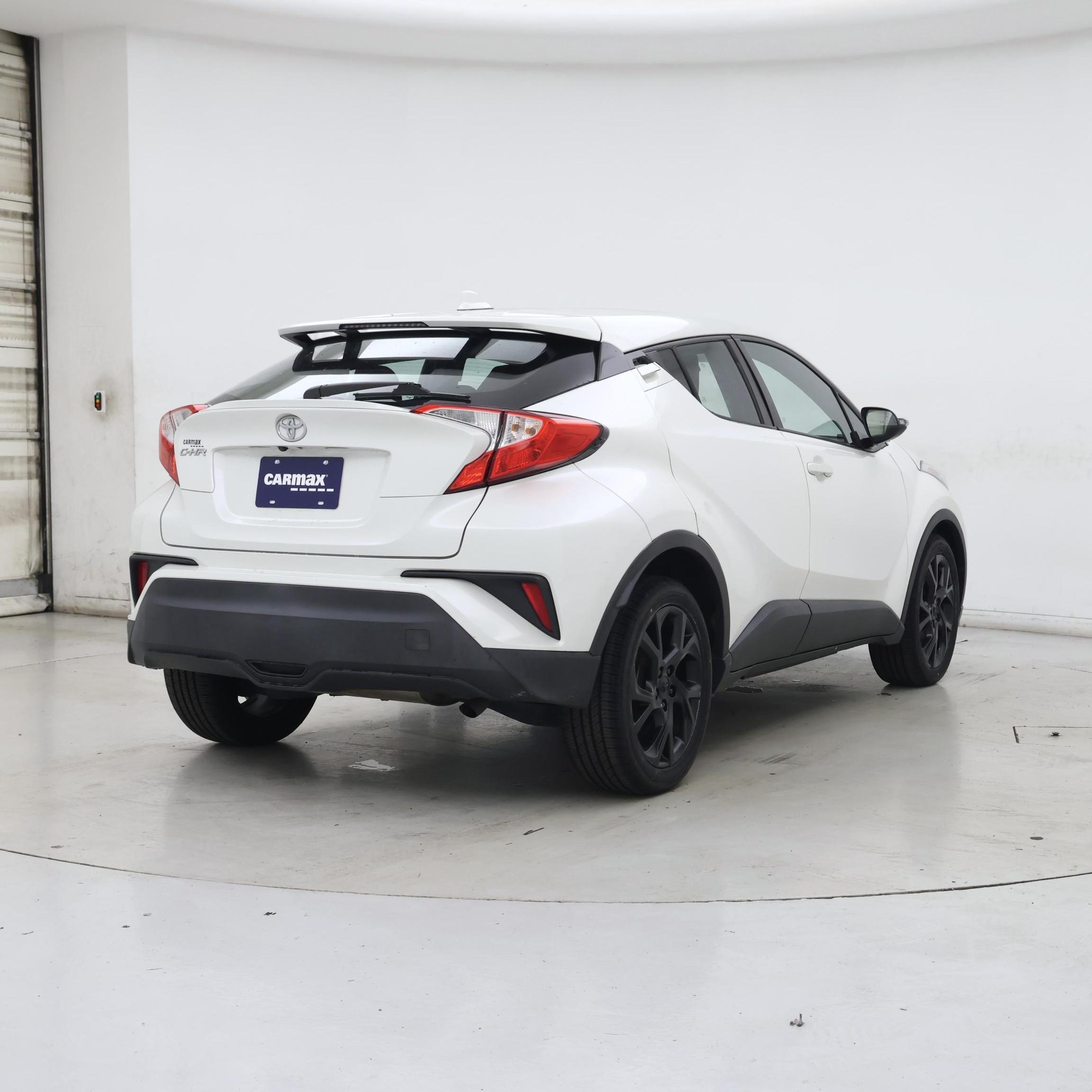 Thumbnail: 2019 Toyota C-HR - 8