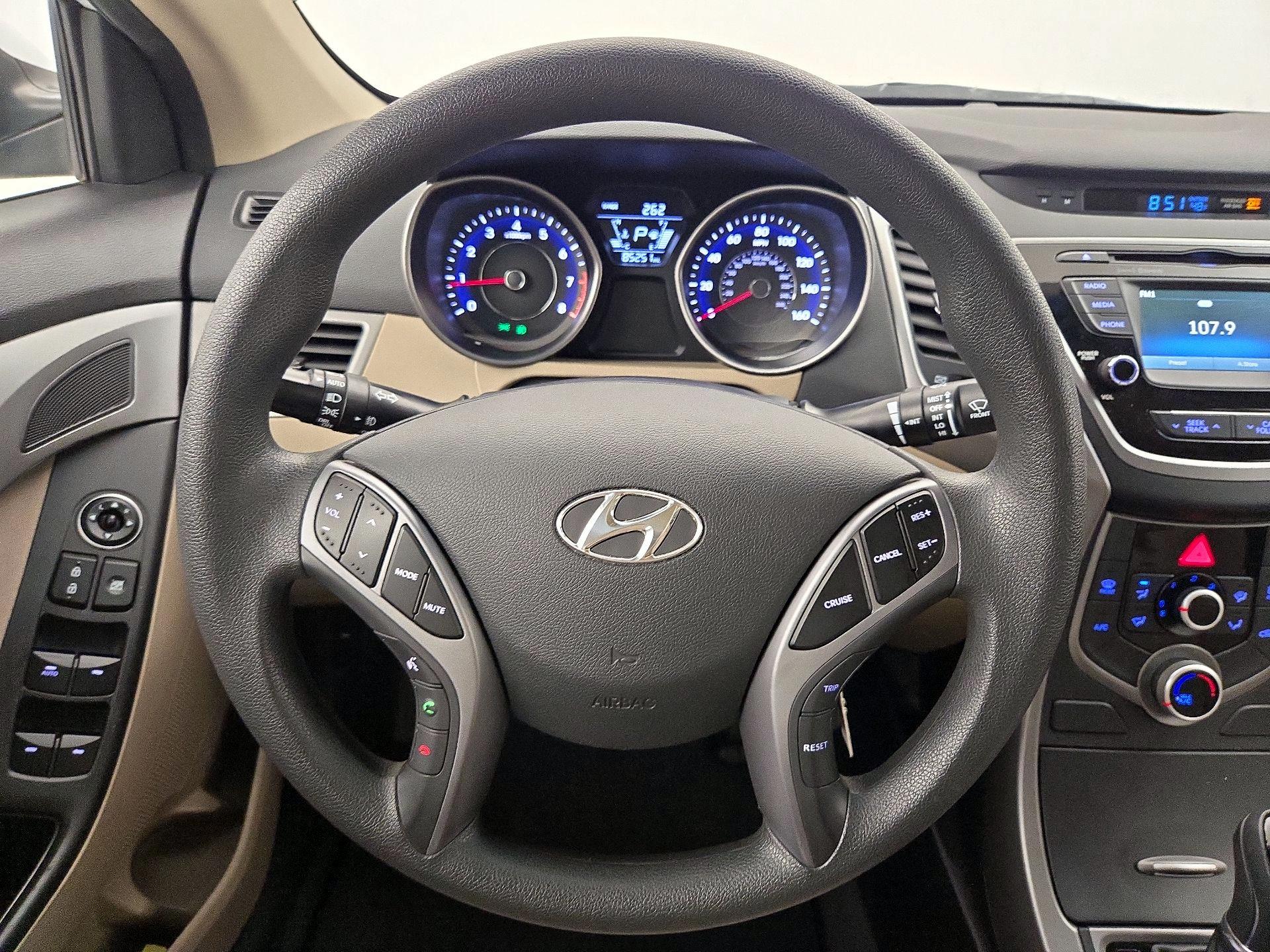 Thumbnail: 2016 Hyundai Elantra - 10