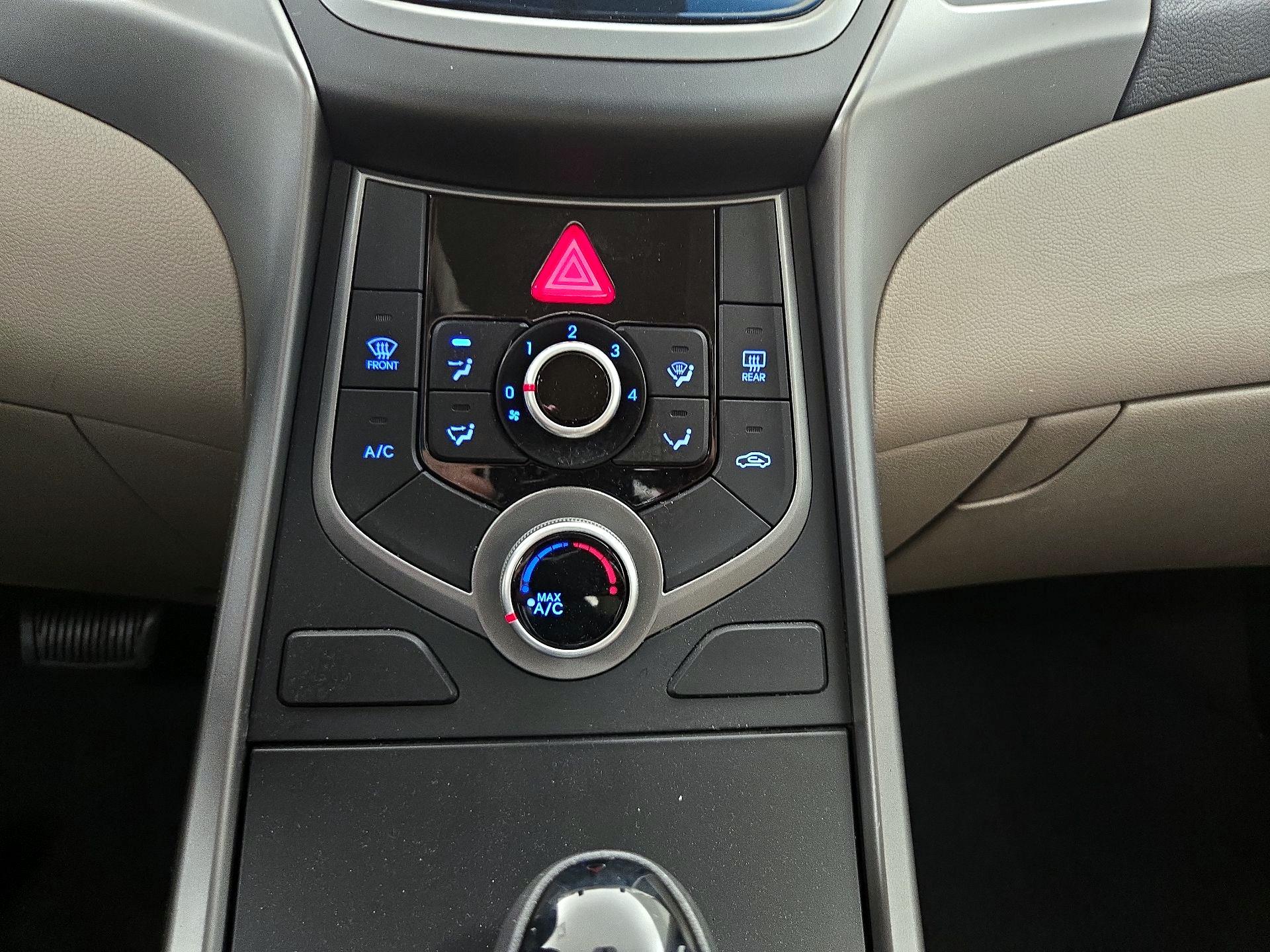 Thumbnail: 2016 Hyundai Elantra - 16
