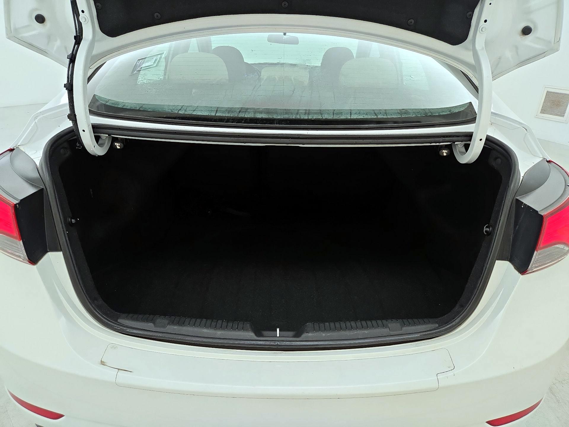 Thumbnail: 2016 Hyundai Elantra - 20
