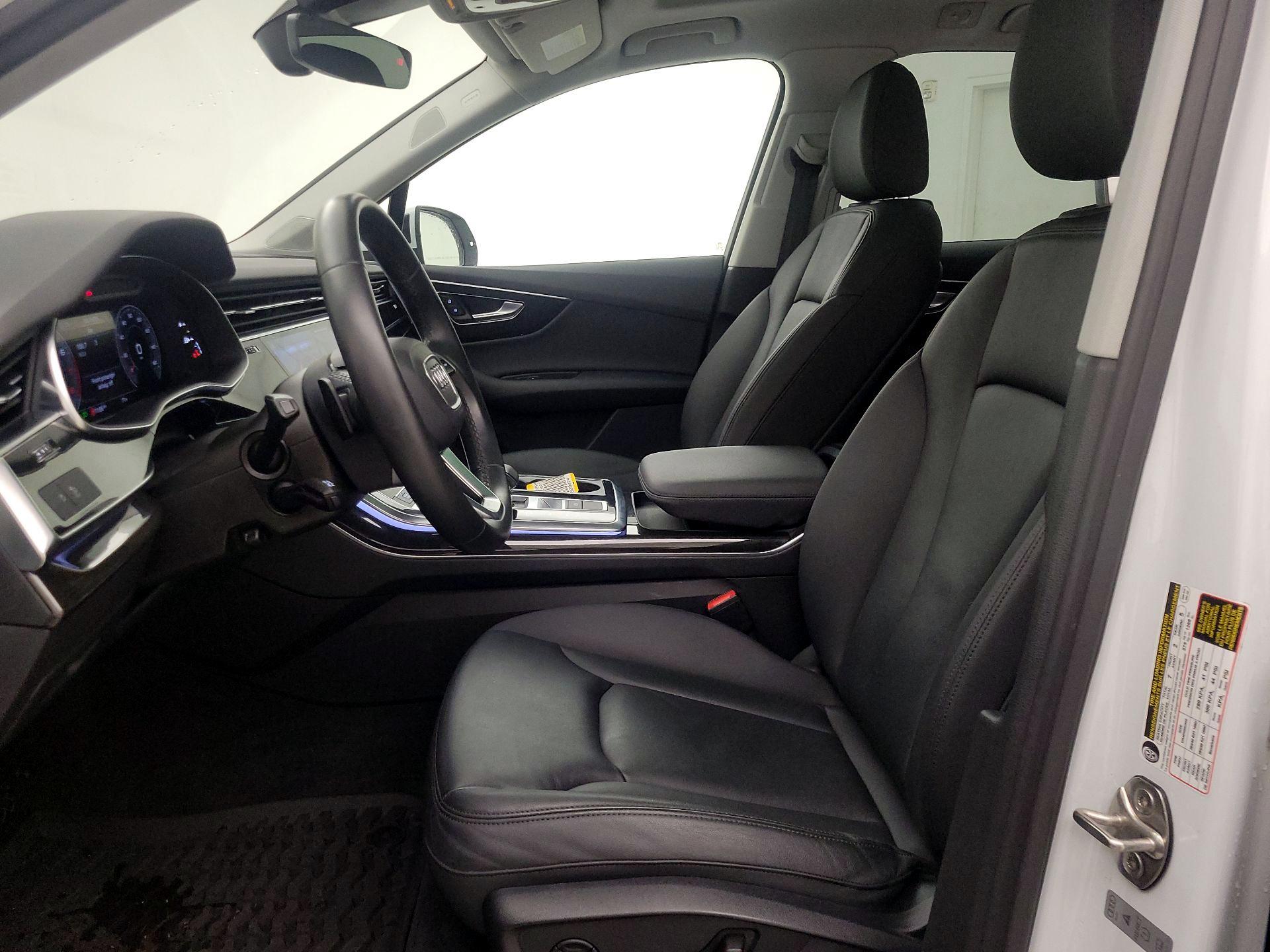 Thumbnail: 2022 Audi Q7 - 11