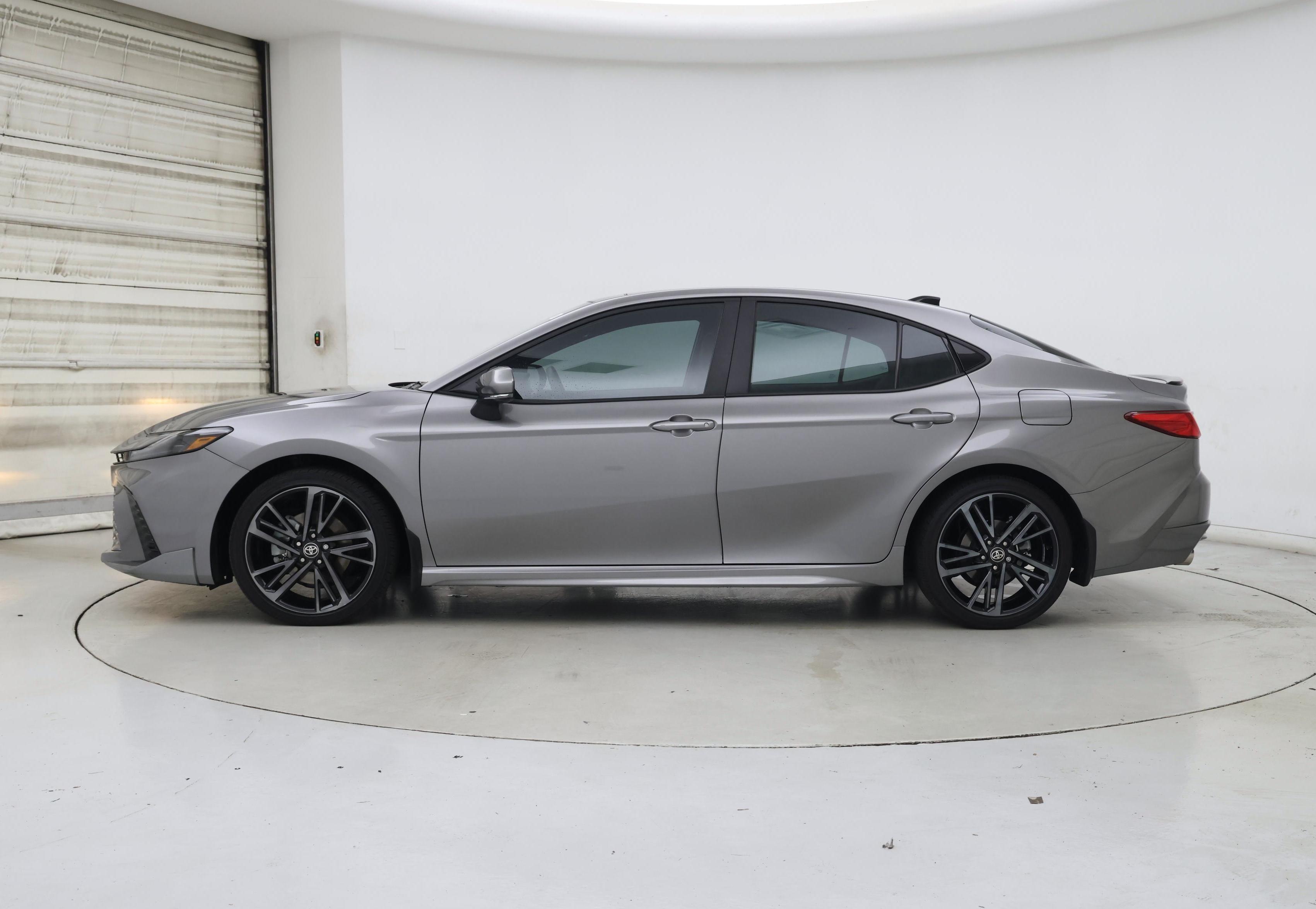 Thumbnail: 2025 Toyota Camry - 3
