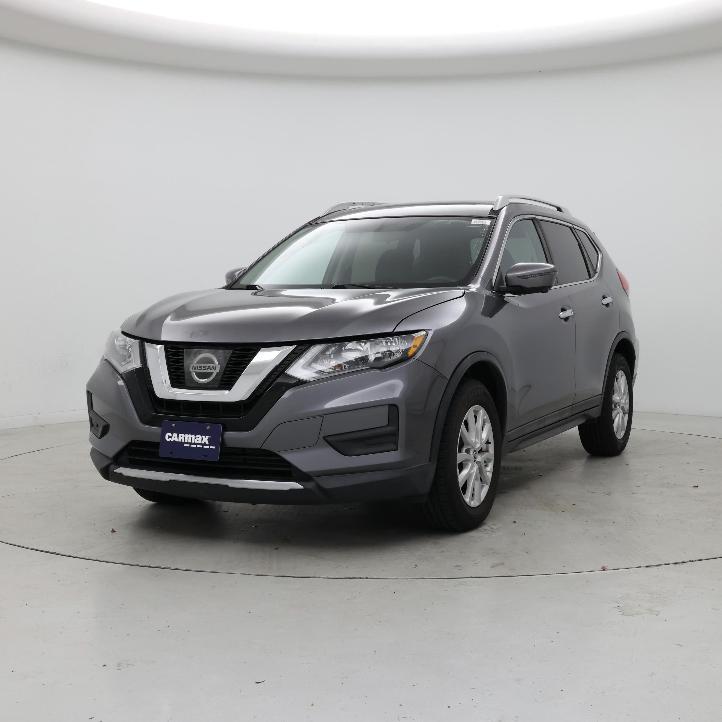 Thumbnail: 2017 Nissan Rogue - 4