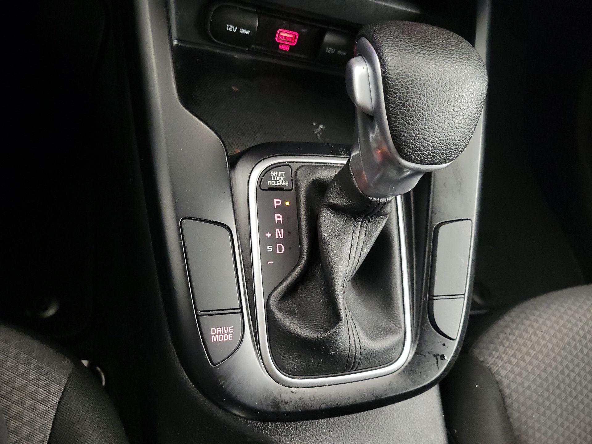 Thumbnail: 2020 Kia Soul - 17