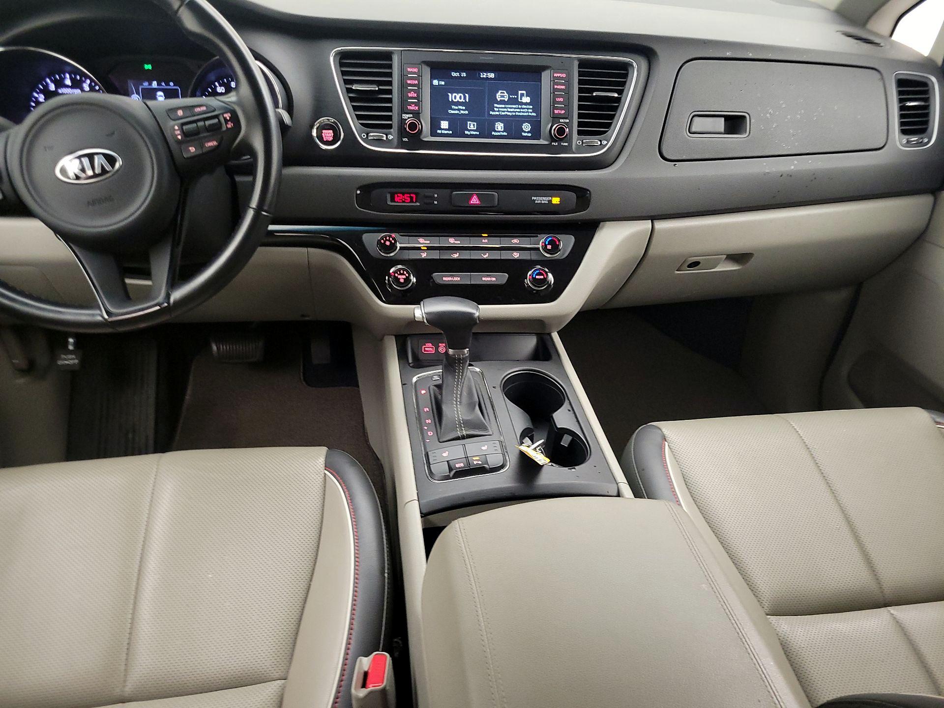Thumbnail: 2017 Kia Sedona - 9