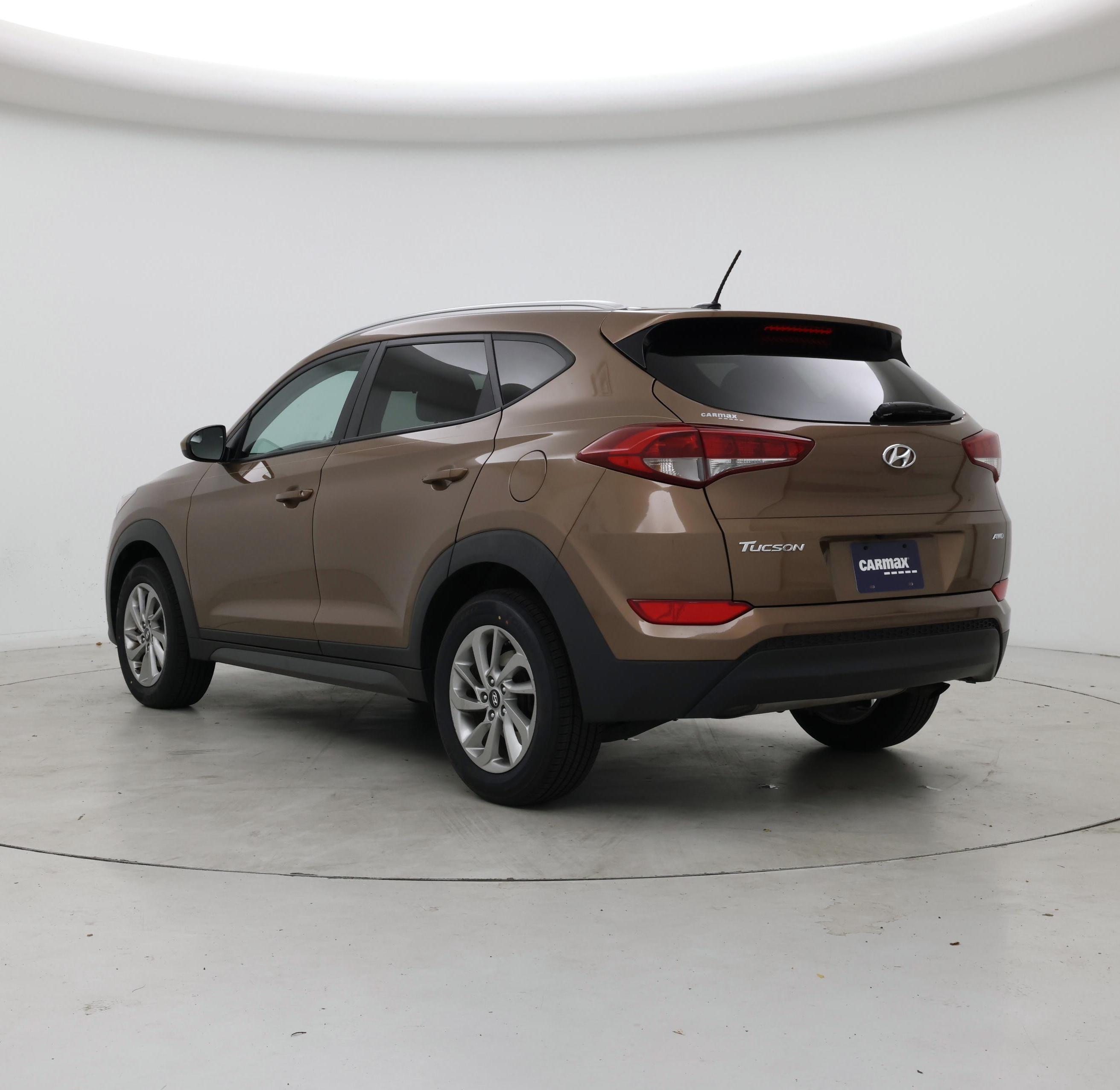 Thumbnail: 2016 Hyundai Tucson - 2