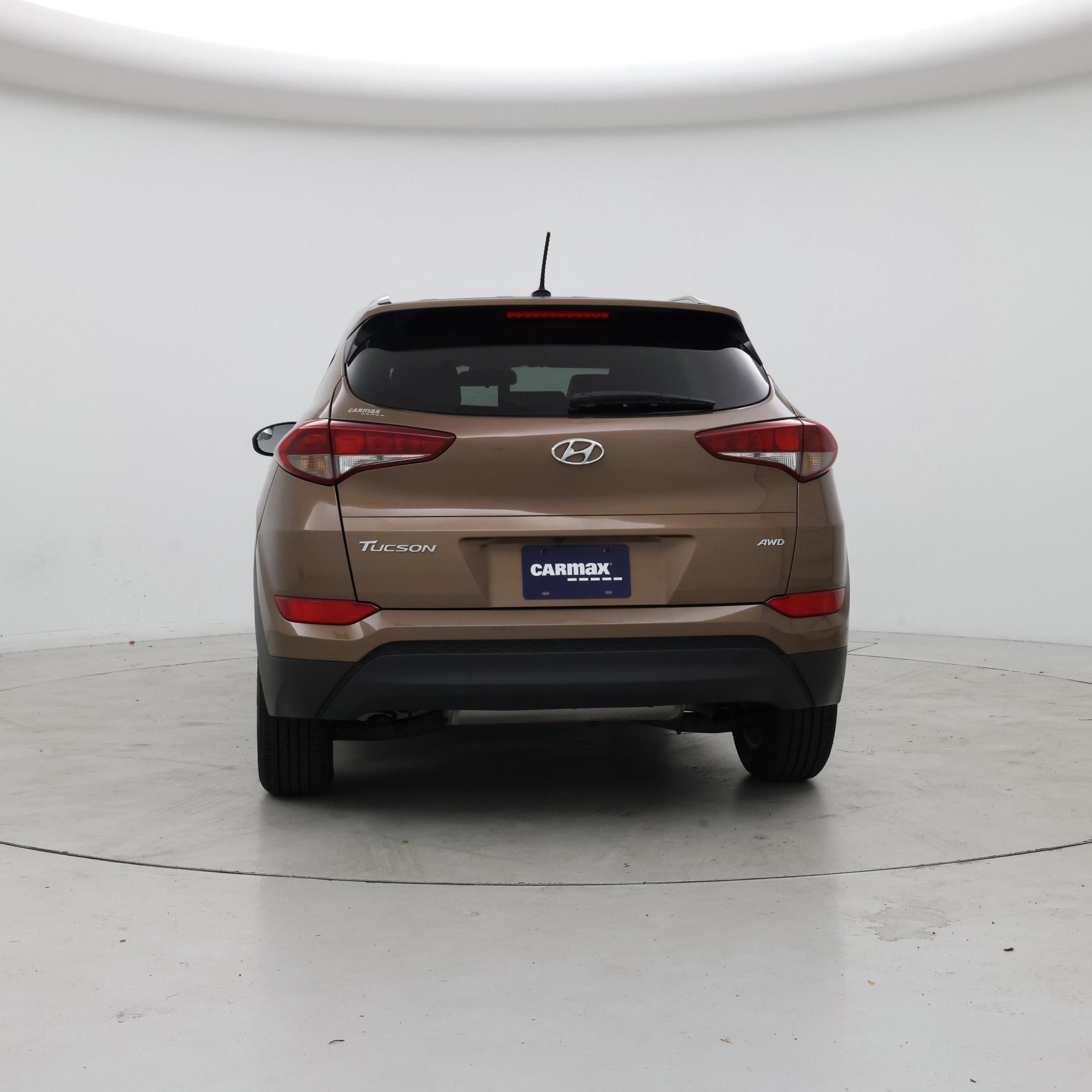 Thumbnail: 2016 Hyundai Tucson - 6
