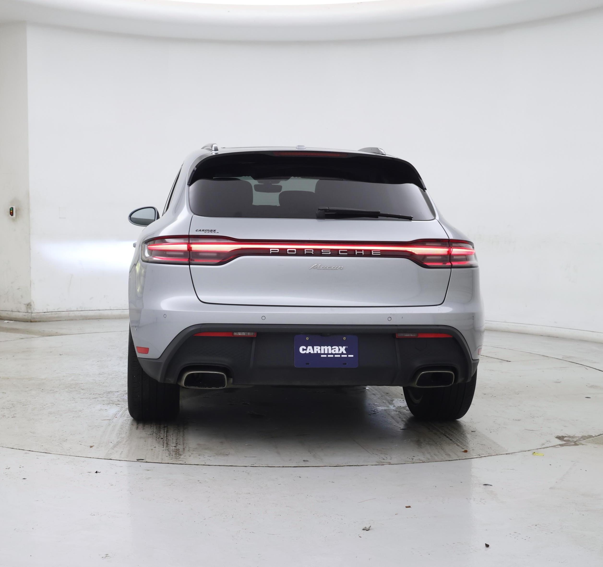 Thumbnail: 2022 Porsche Macan - 6