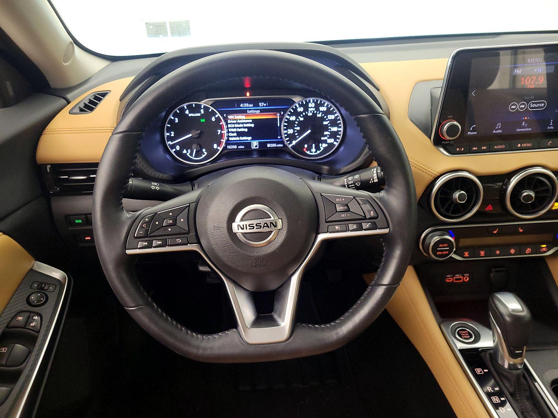 Thumbnail: 2020 Nissan Sentra - 10