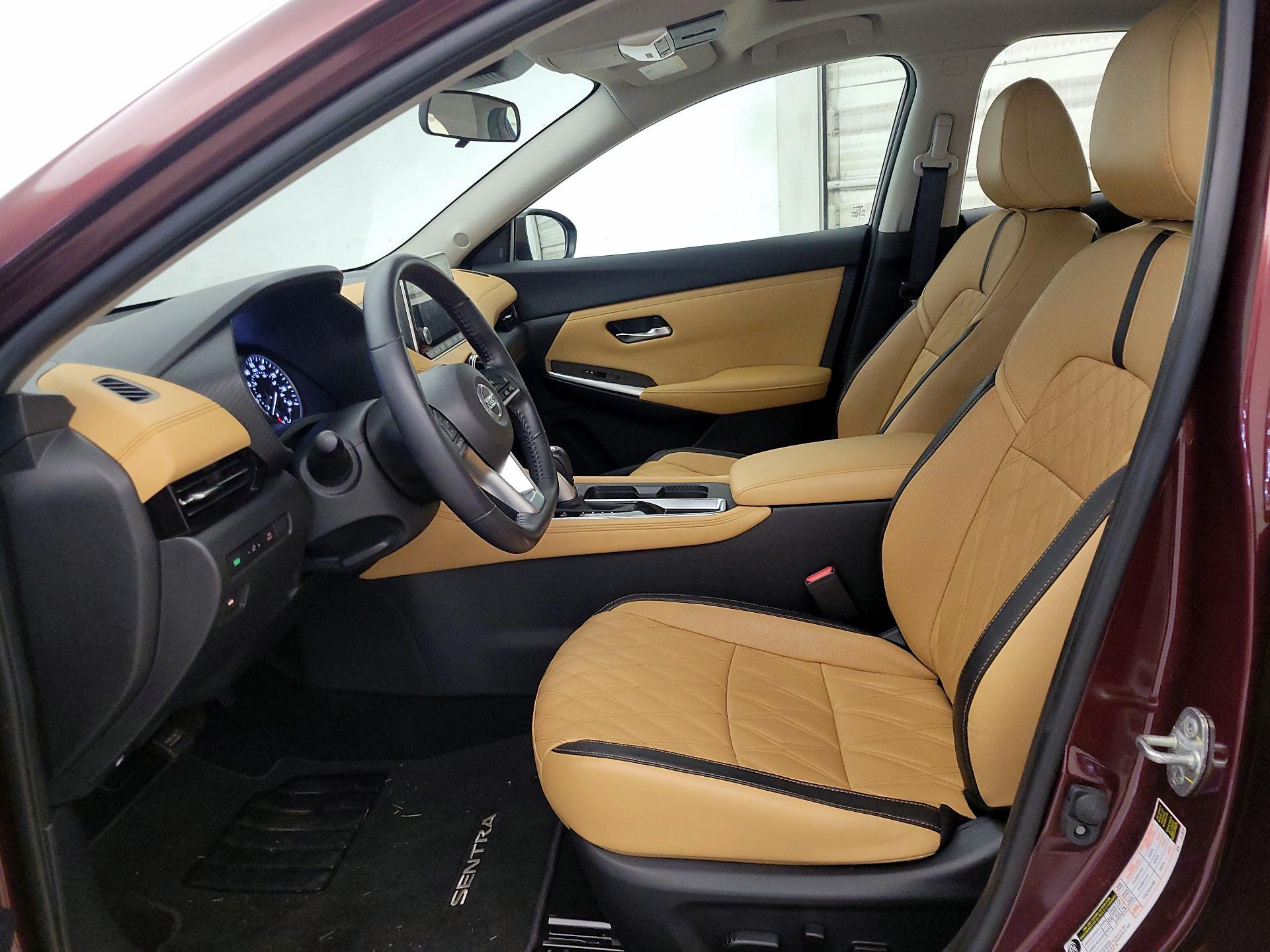 Thumbnail: 2020 Nissan Sentra - 11