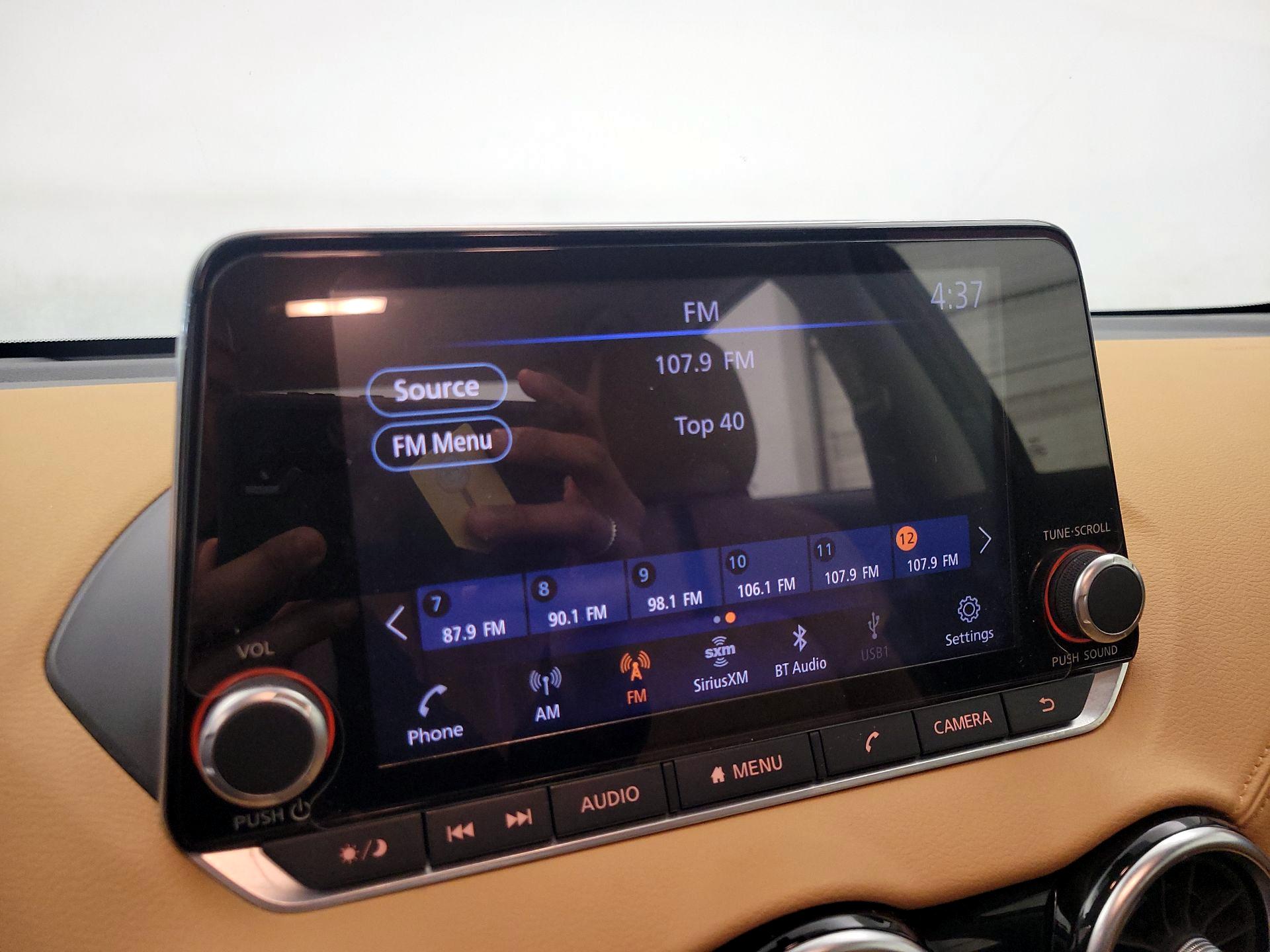 Thumbnail: 2020 Nissan Sentra - 15