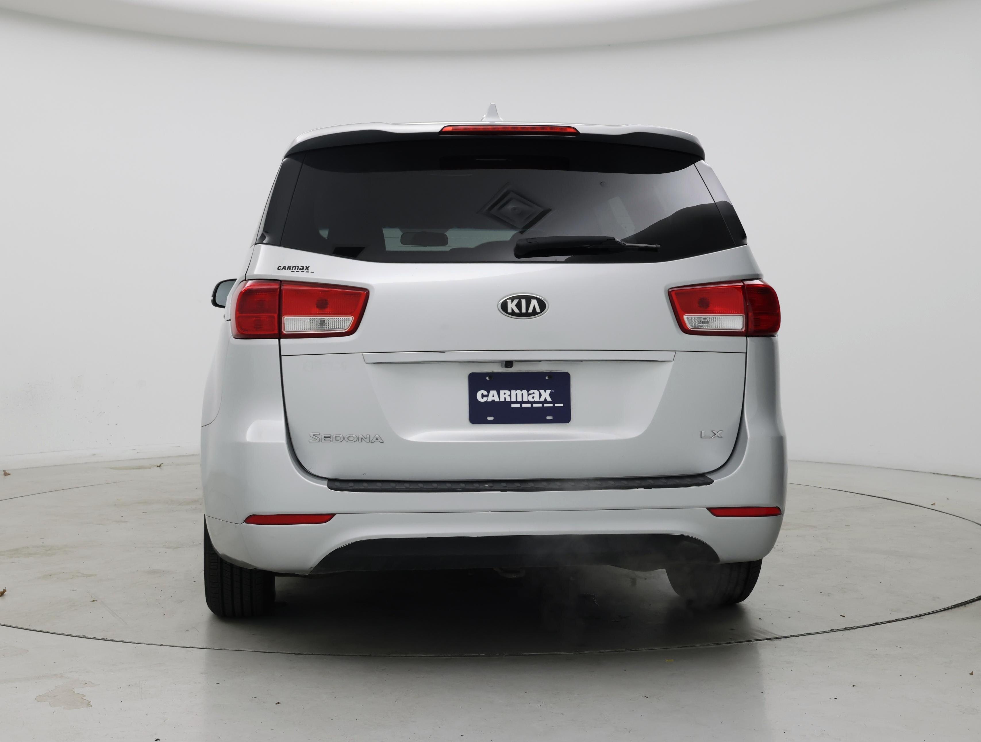 Thumbnail: 2018 Kia Sedona - 6