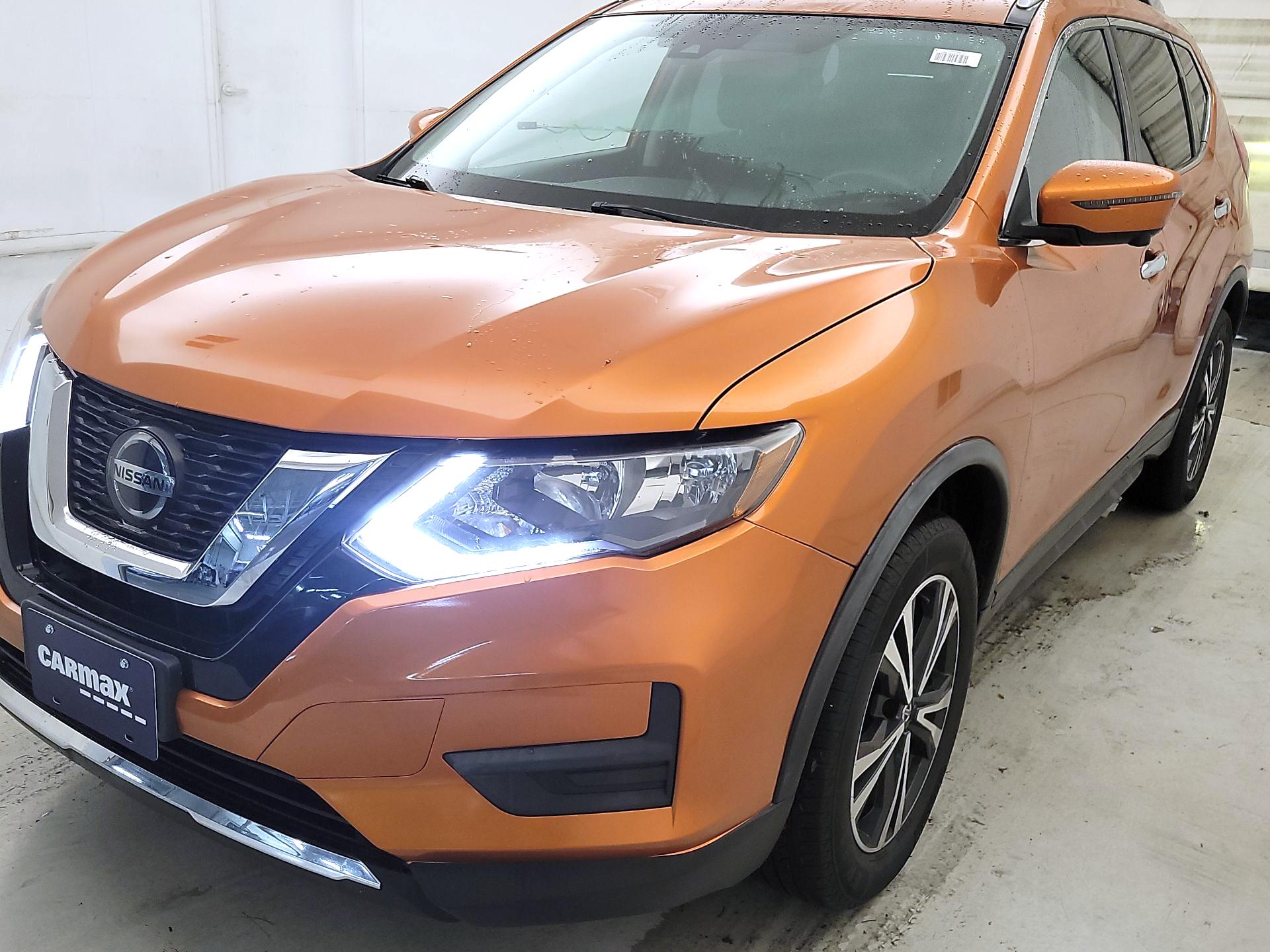 Thumbnail: 2020 Nissan Rogue - 3