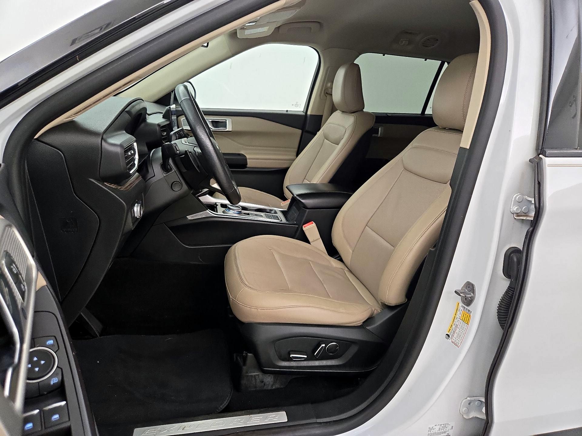 Thumbnail: 2020 Ford Explorer - 11