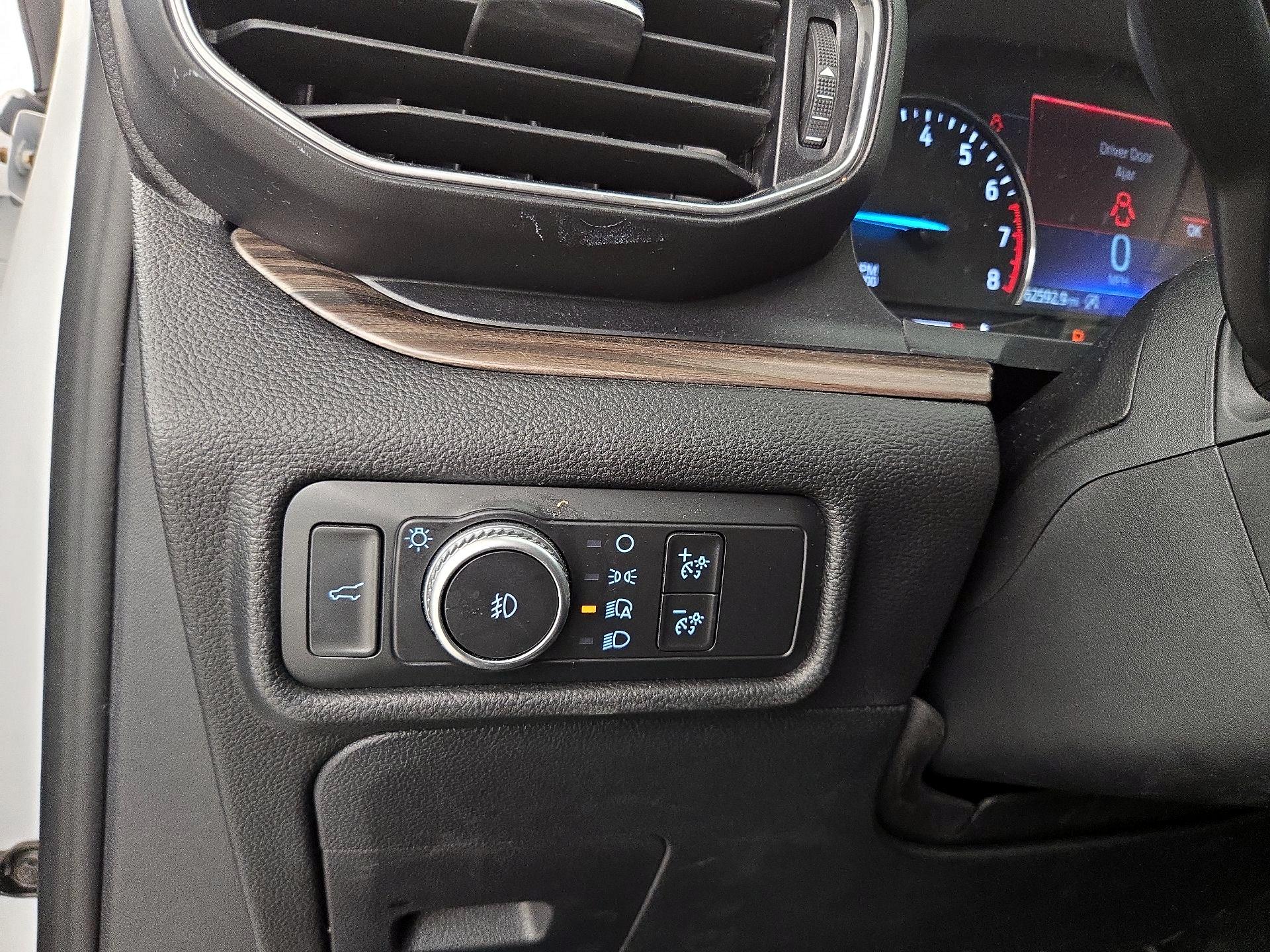 Thumbnail: 2020 Ford Explorer - 13