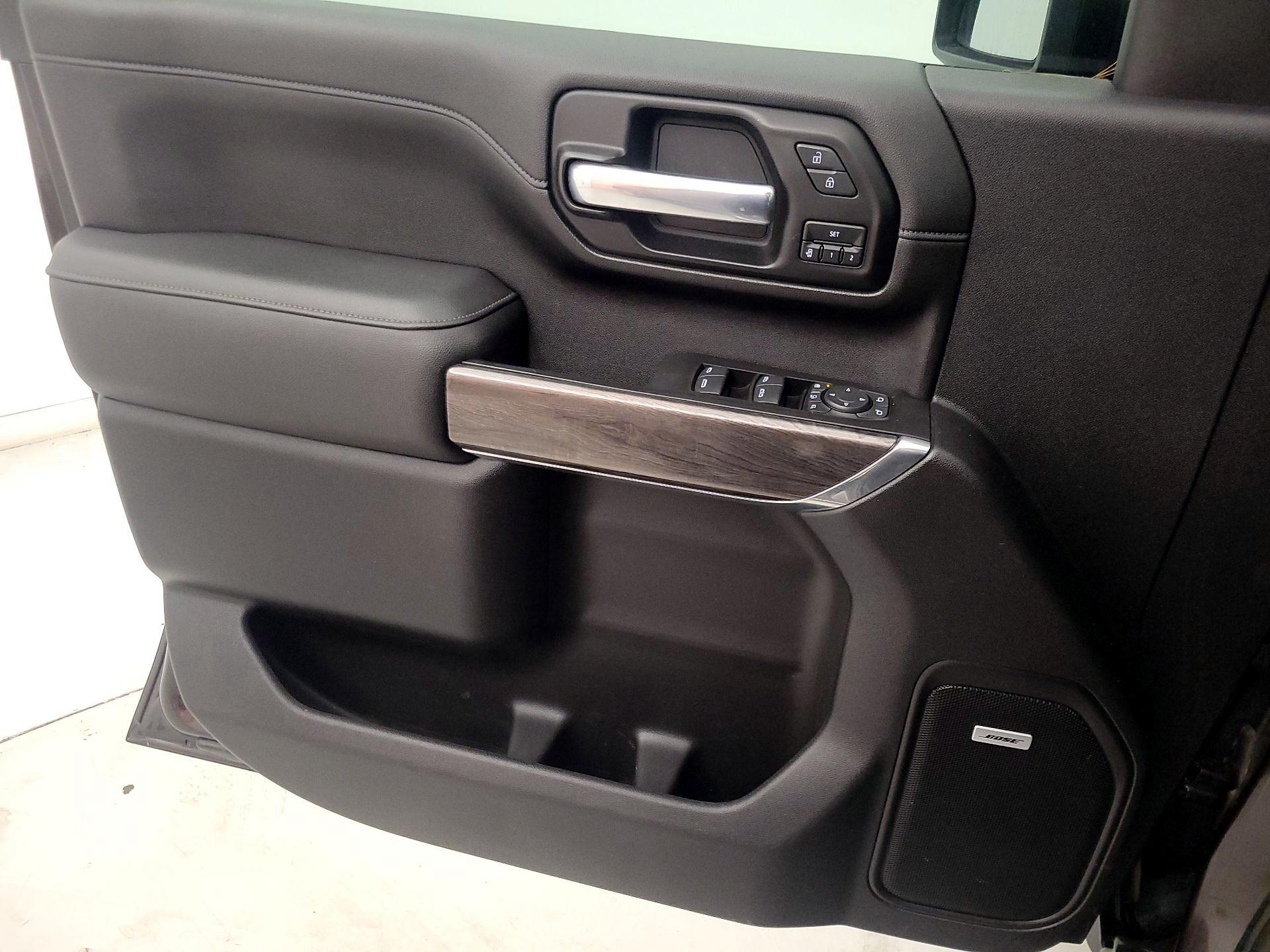 Thumbnail: 2020 Chevrolet Silverado 3500 - 10